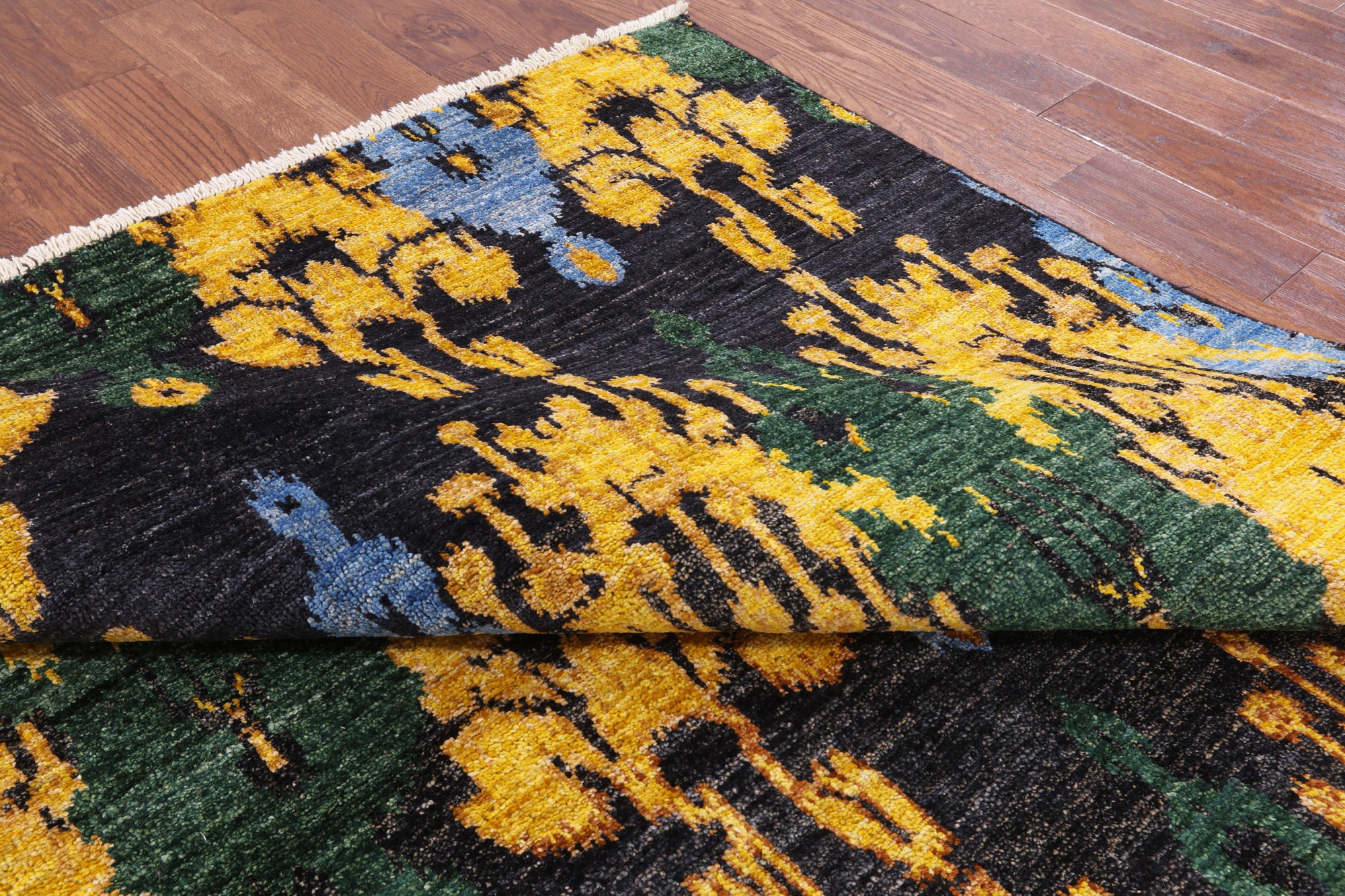 Ikat Handmade Wool Area Rug - 6' 2" X 11' 10" - Golden Nile