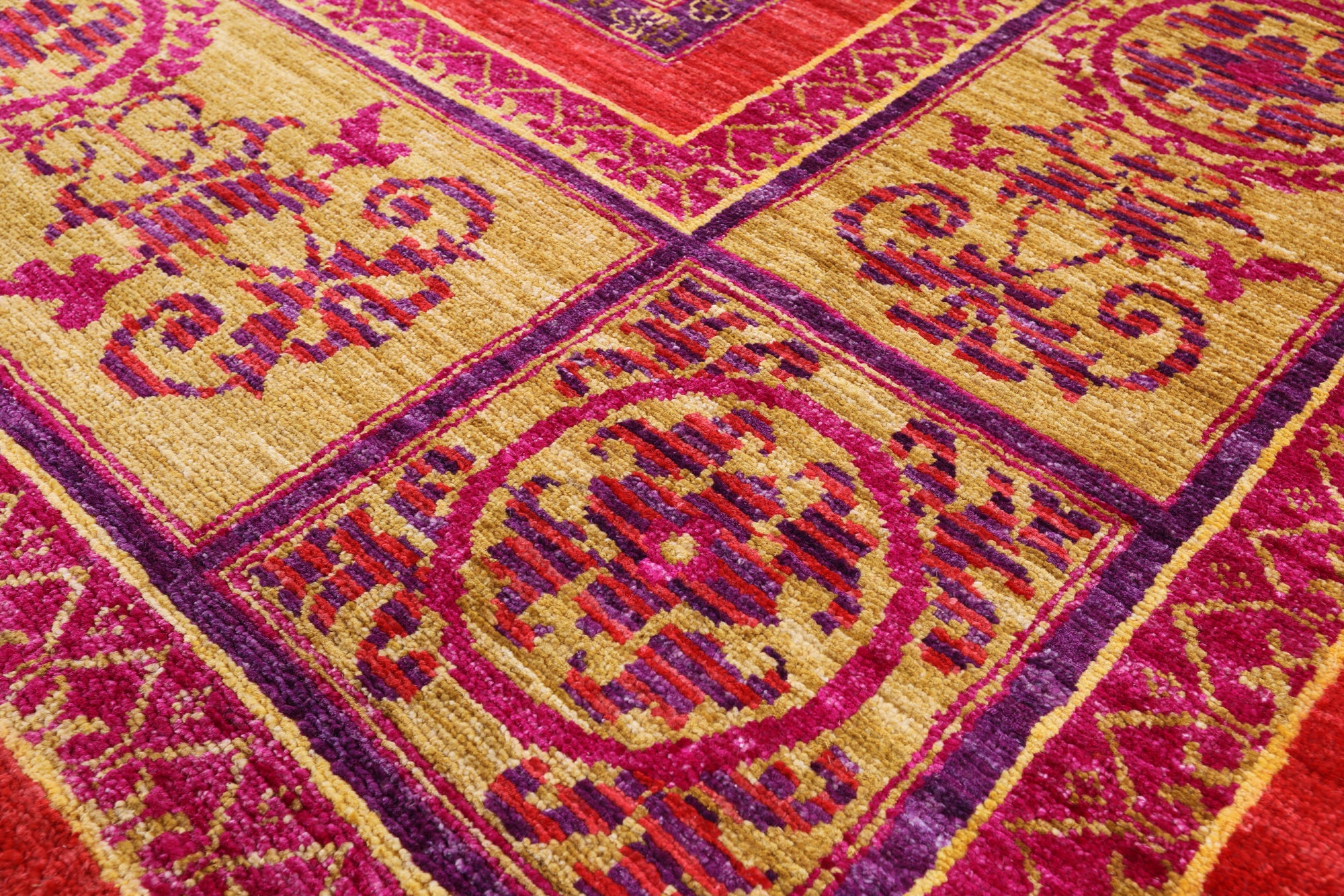 William Morris Hand Knotted Area Rug - 8' 1" X 10' 4" - Golden Nile
