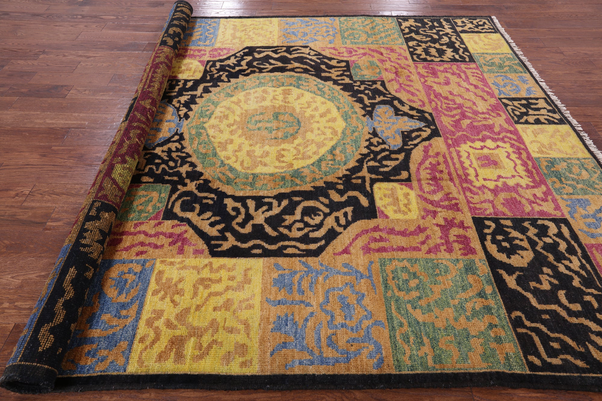 Persian Gabbeh Hand Knotted Wool Area Rug - 8' 3" X 9' 8" - Golden Nile