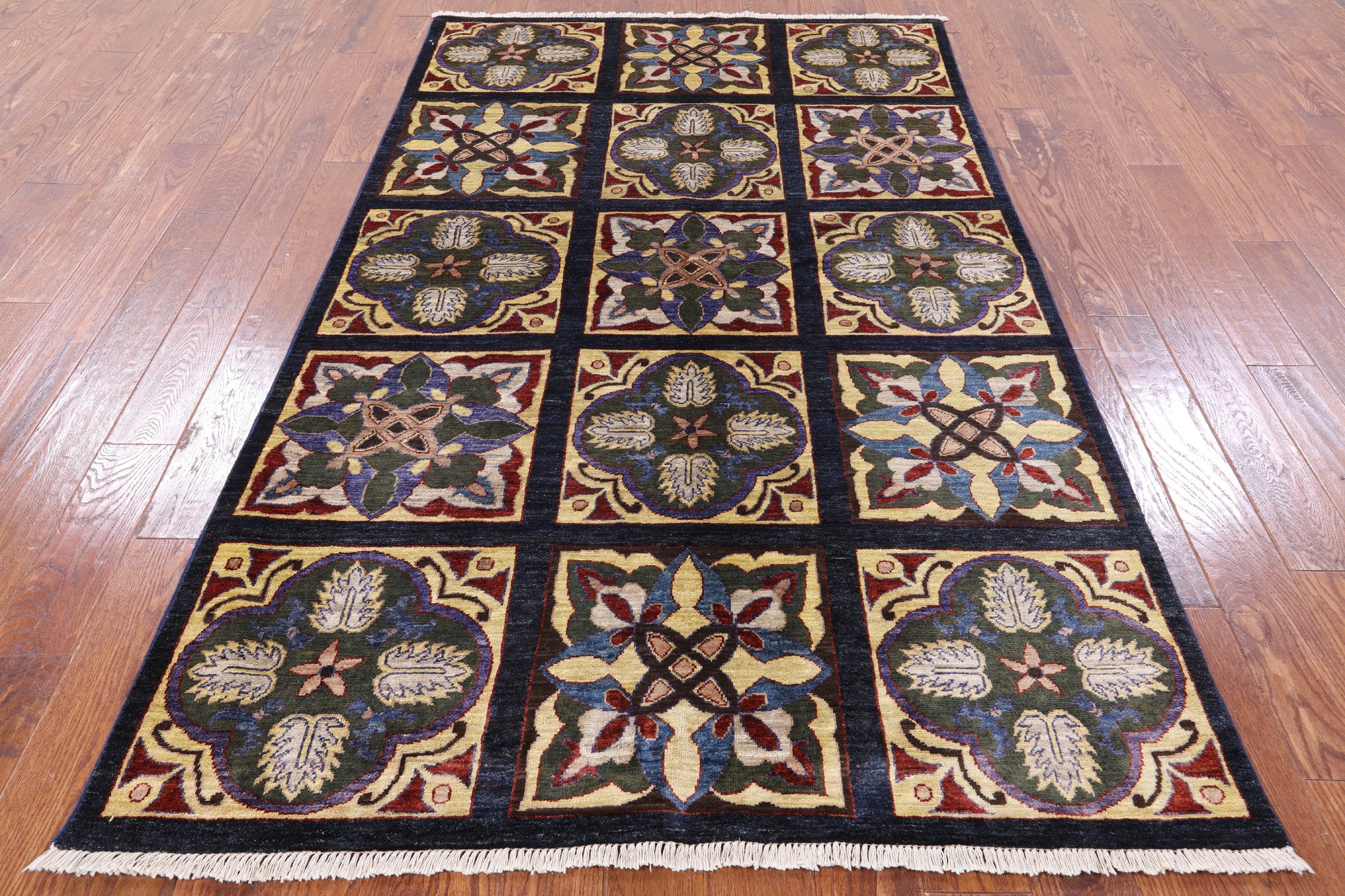 William Morris Stained Glass Handmade Wool Rug - 4' 10" X 8' 3" - Golden Nile