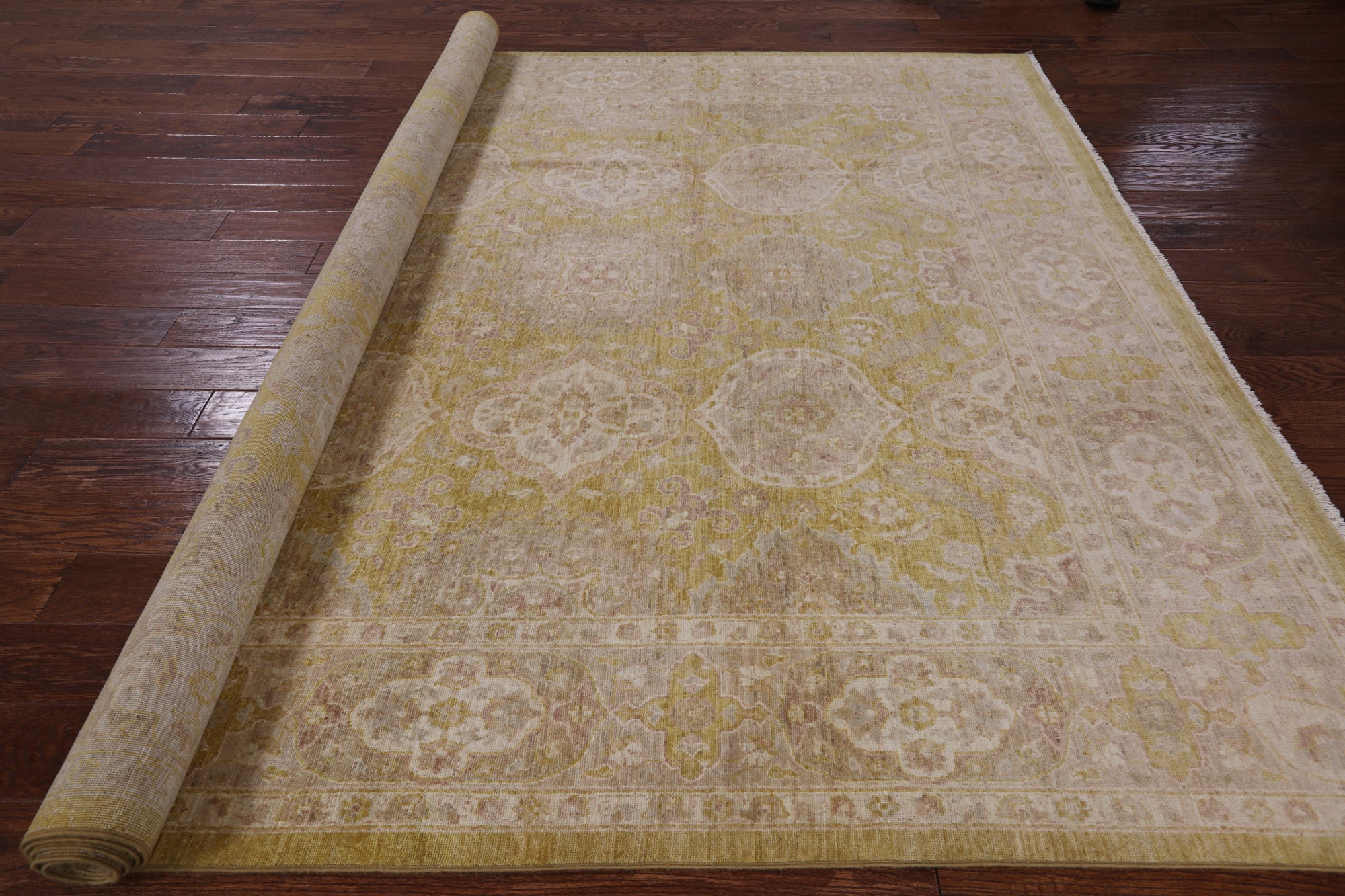 Persian Hand Knotted Wool Area Rug - 8' 2" X 10' 8" - Golden Nile