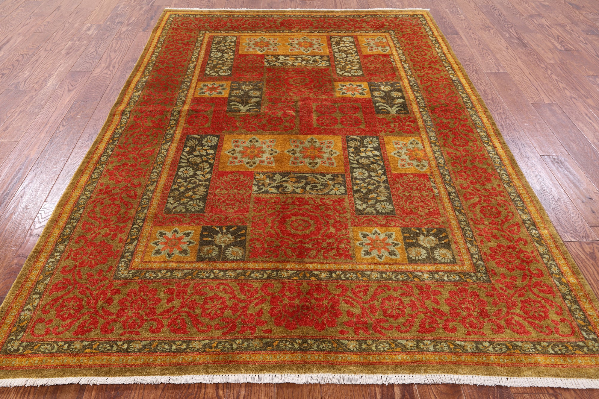 William Morris Hand Knotted Wool Area Rug - 6' 1" X 8' 7" - Golden Nile