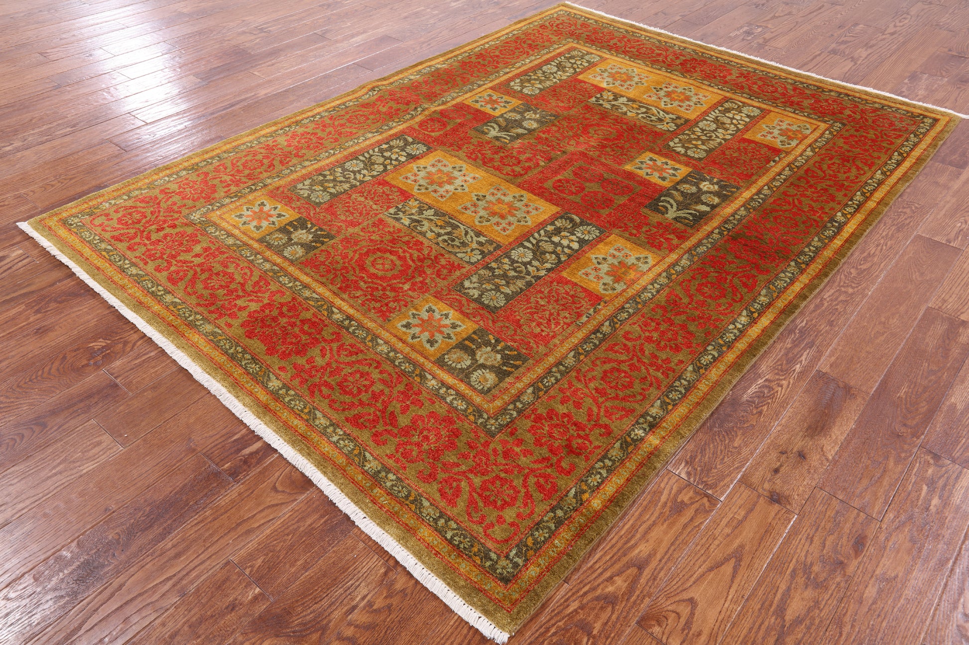 William Morris Hand Knotted Wool Area Rug - 6' 1" X 8' 7" - Golden Nile