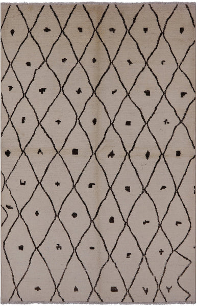 Ivory Tribal Moroccan Hand Knotted Area Rug - 6' 0" X 9' 1" - Golden Nile