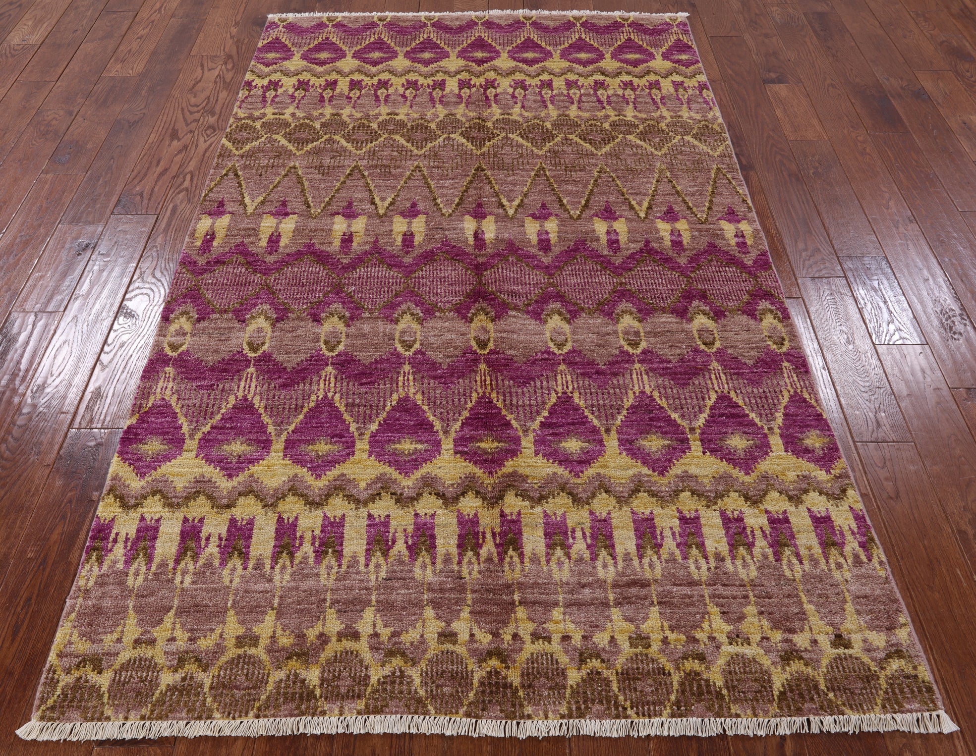 Ikat Handmade Wool Area Rug - 5' 1" X 8' 3" - Golden Nile