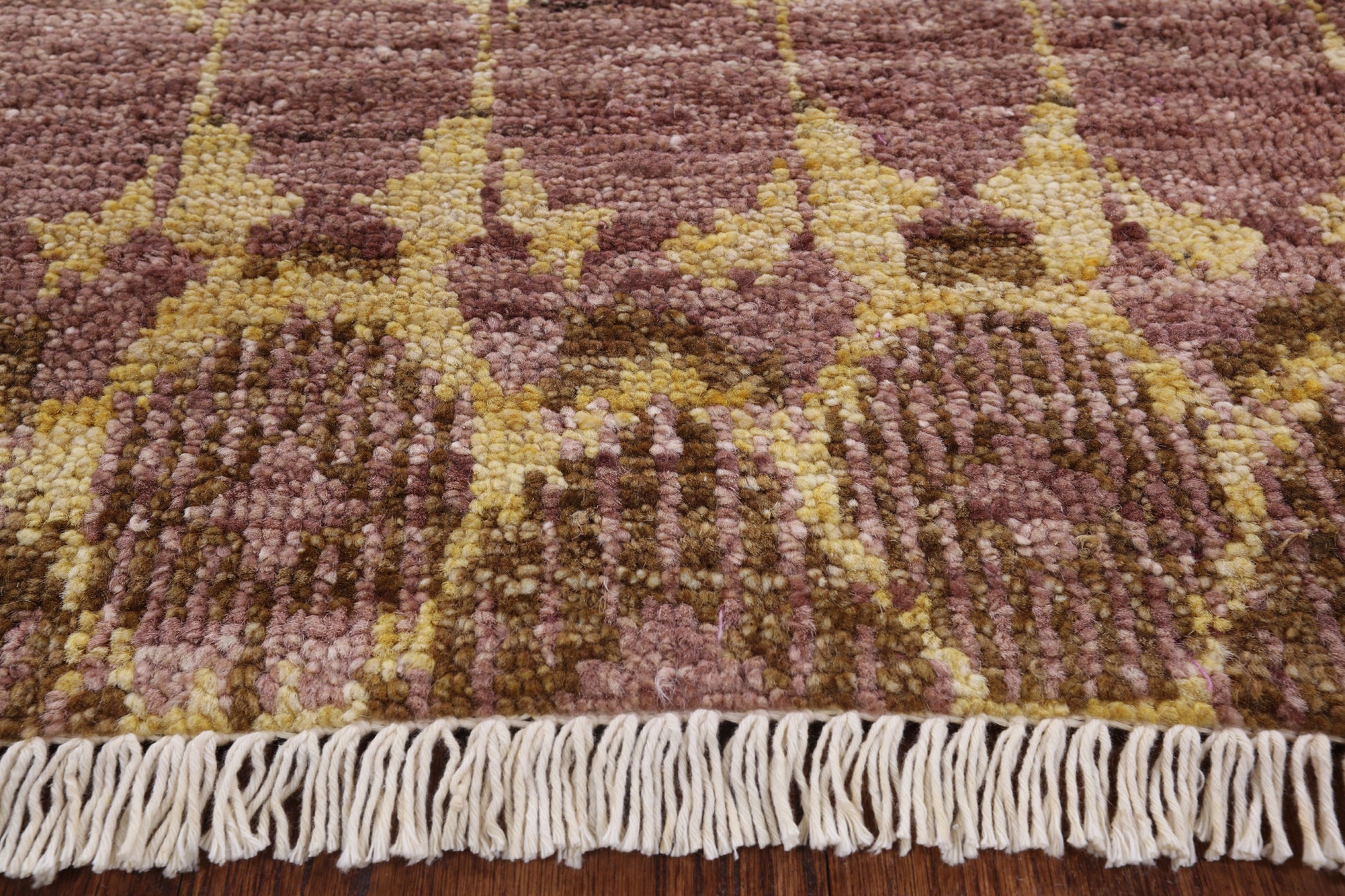 Ikat Handmade Wool Area Rug - 5' 1" X 8' 3" - Golden Nile