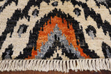 Ikat Handmade Wool Area Rug - 5' 3" X 8' 3" - Golden Nile