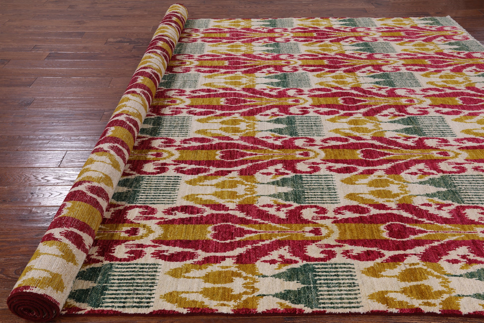 Ikat Handmade Wool Area Rug - 8' 10" X 12' 2" - Golden Nile