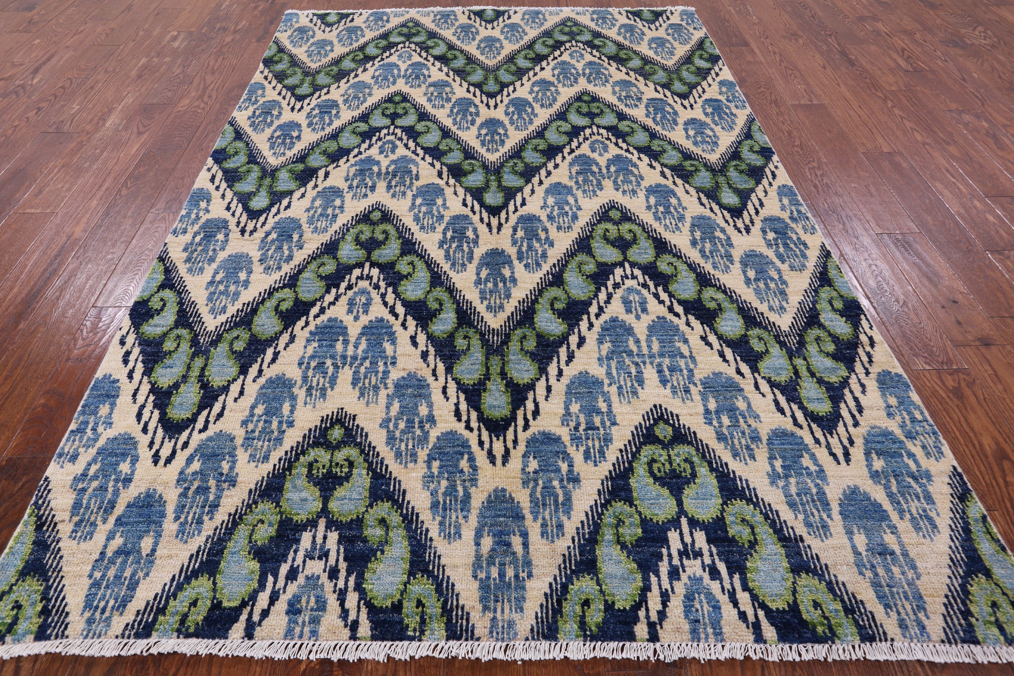 Ikat Hand Knotted Wool Rug - 6' 0" X 8' 10" - Golden Nile