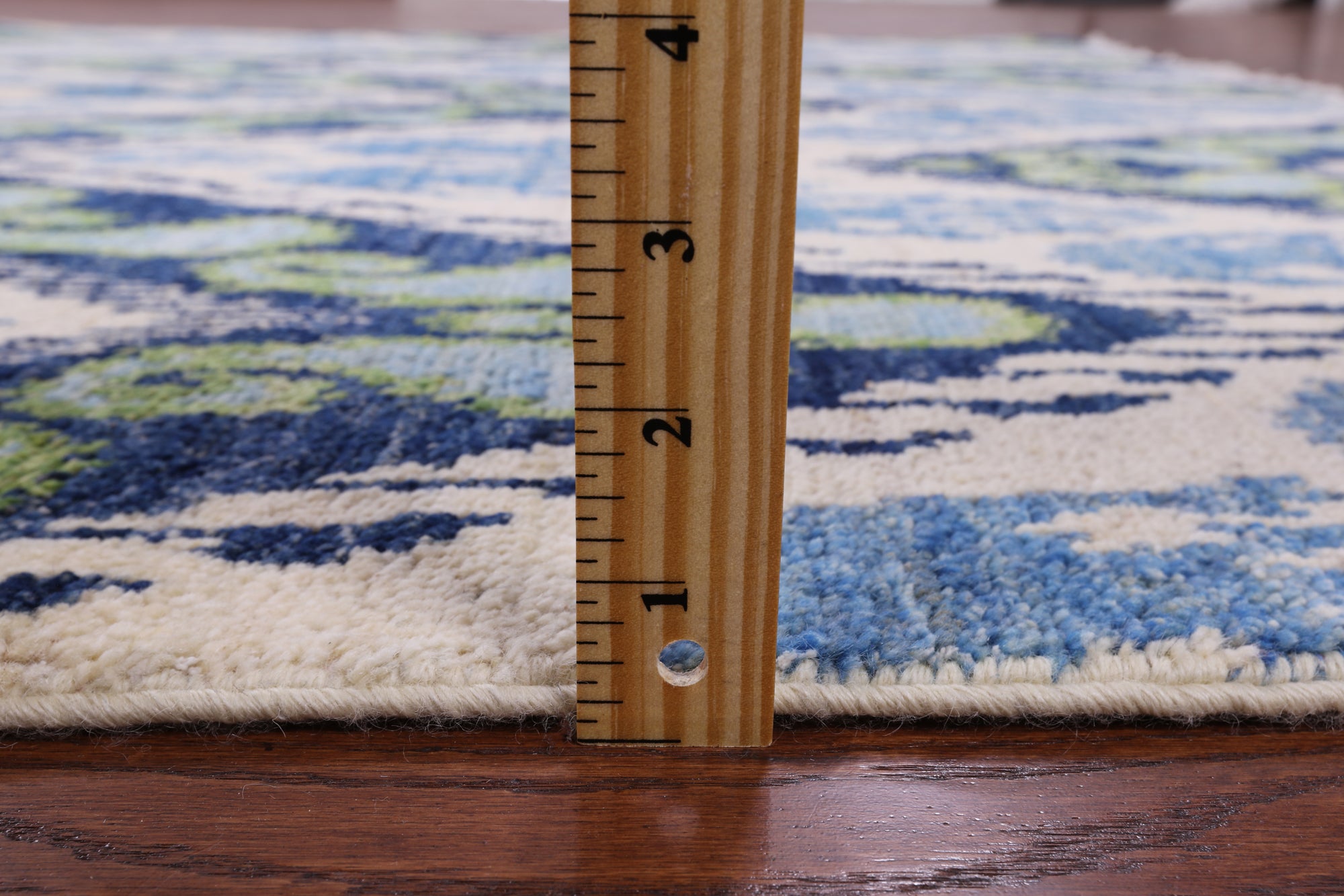 Ikat Hand Knotted Wool Rug - 6' 0" X 8' 10" - Golden Nile