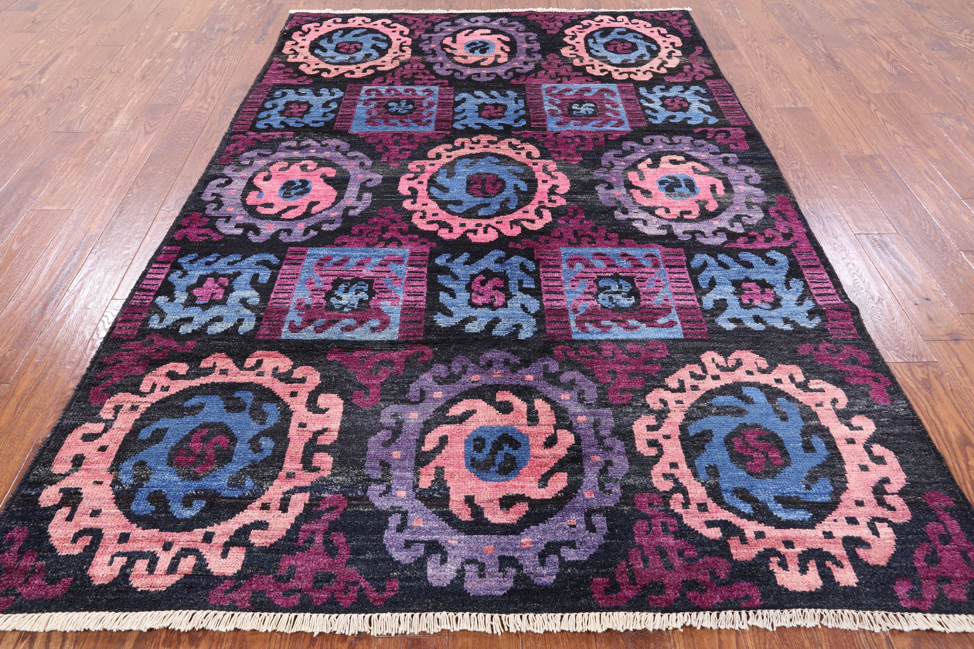 Ikat Handmade Wool Area Rug - 6' 2" X 8' 9" - Golden Nile