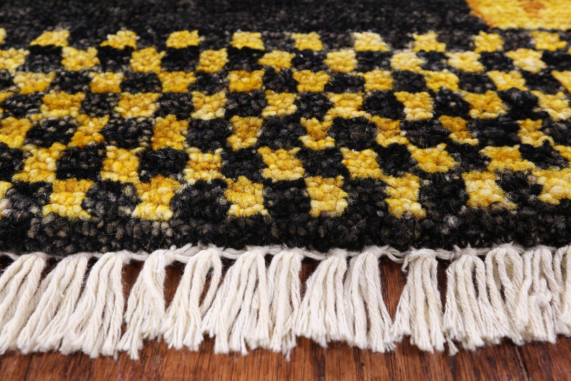 Ikat Hand Knotted Wool Rug - 6' 0" X 9' 0" - Golden Nile