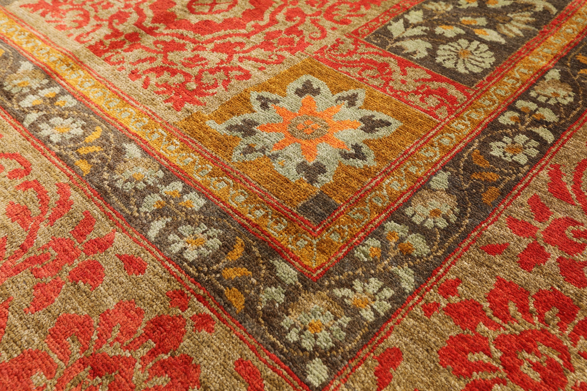 William Morris Handmade Wool Rug - 8' 1" X 10' 7" - Golden Nile