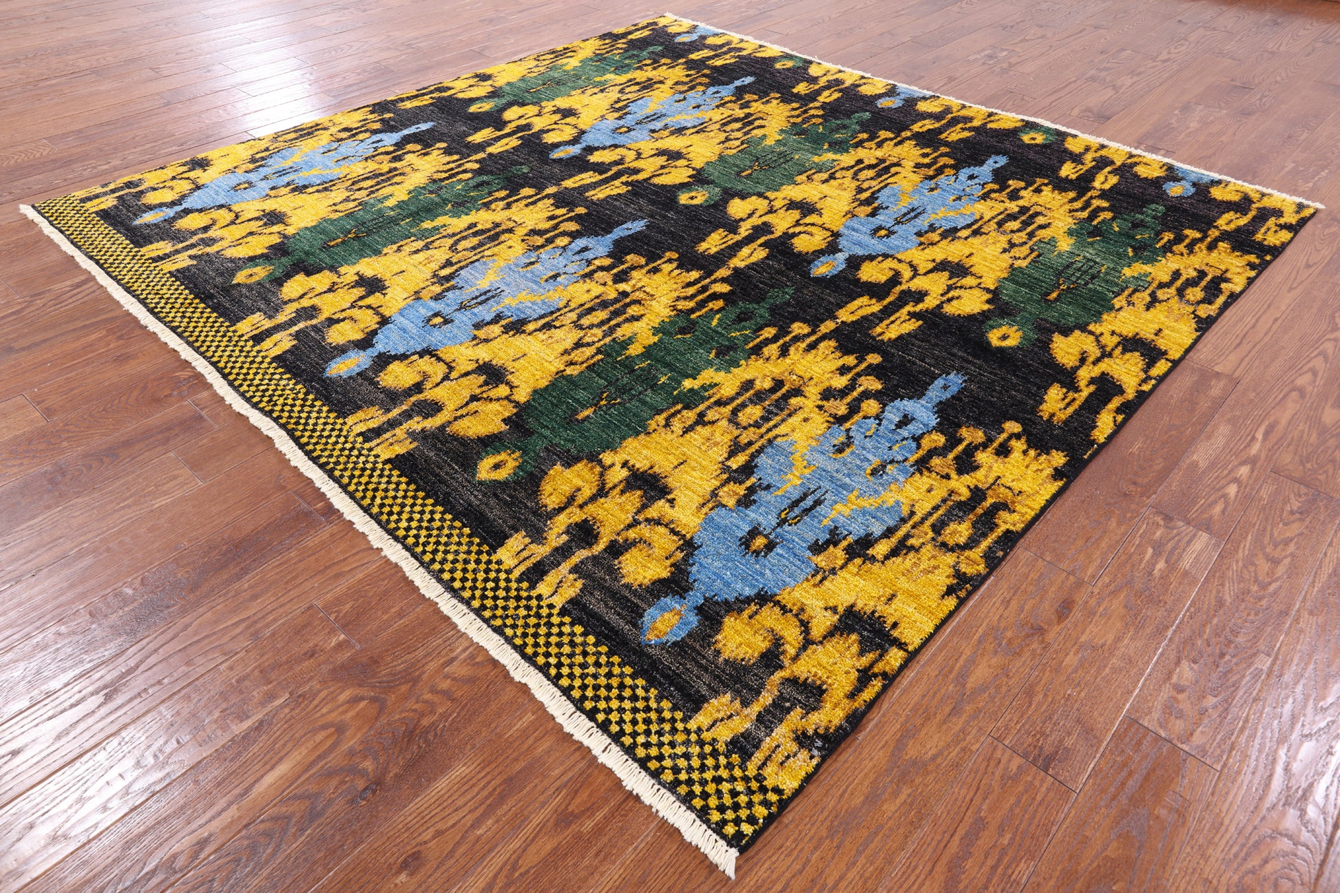 Square Ikat Handmade Wool Area Rug - 7' 10" X 8' 2" - Golden Nile