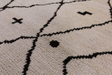 Ivory Signed Tribal Moroccan Hand Knotted Wool Rug - 5' 2" X 7' 10" - Golden Nile