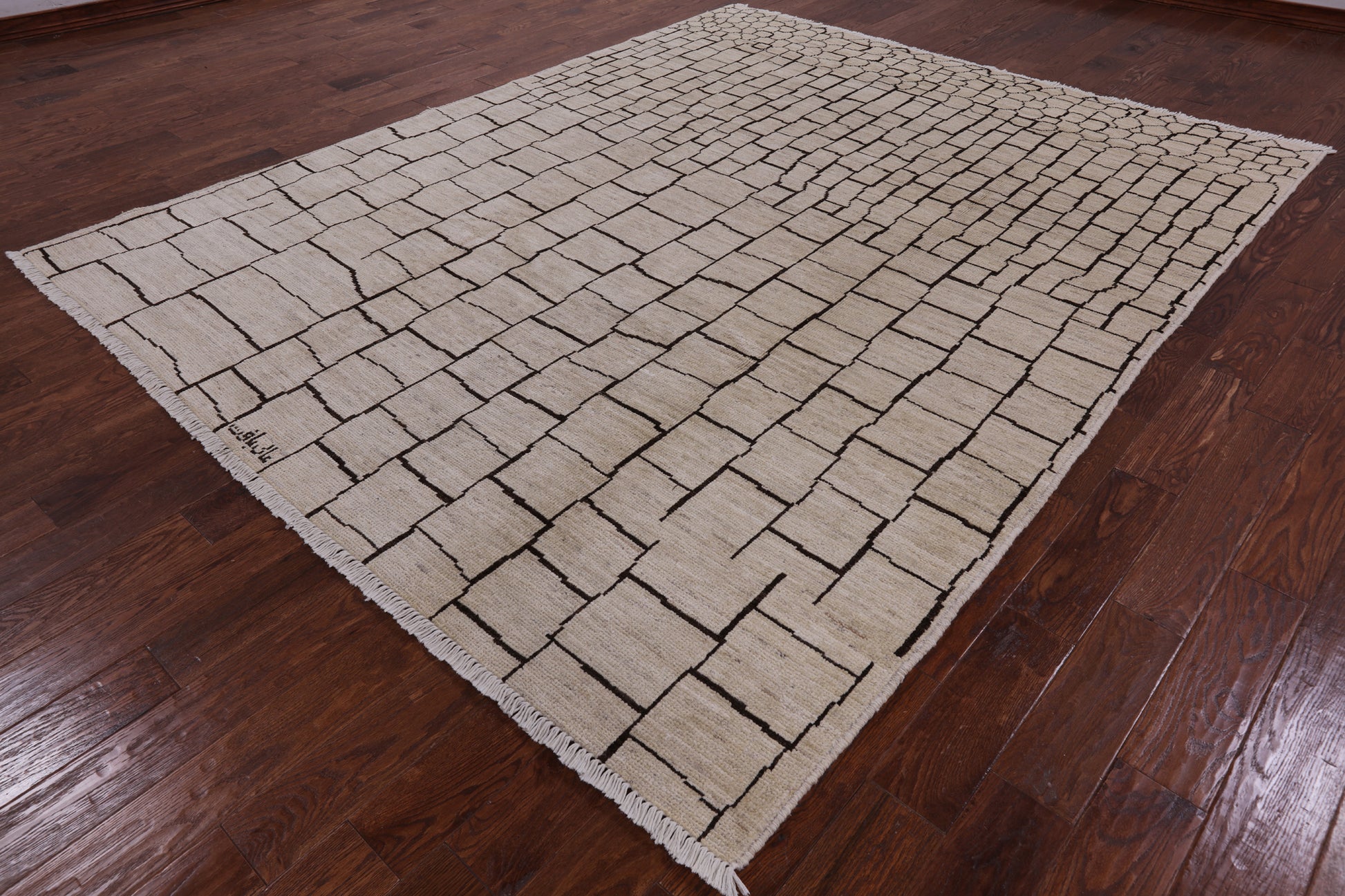 Ivory Signed Moroccan Hand Knotted Area Rug - 8' 1" X 10' 1" - Golden Nile