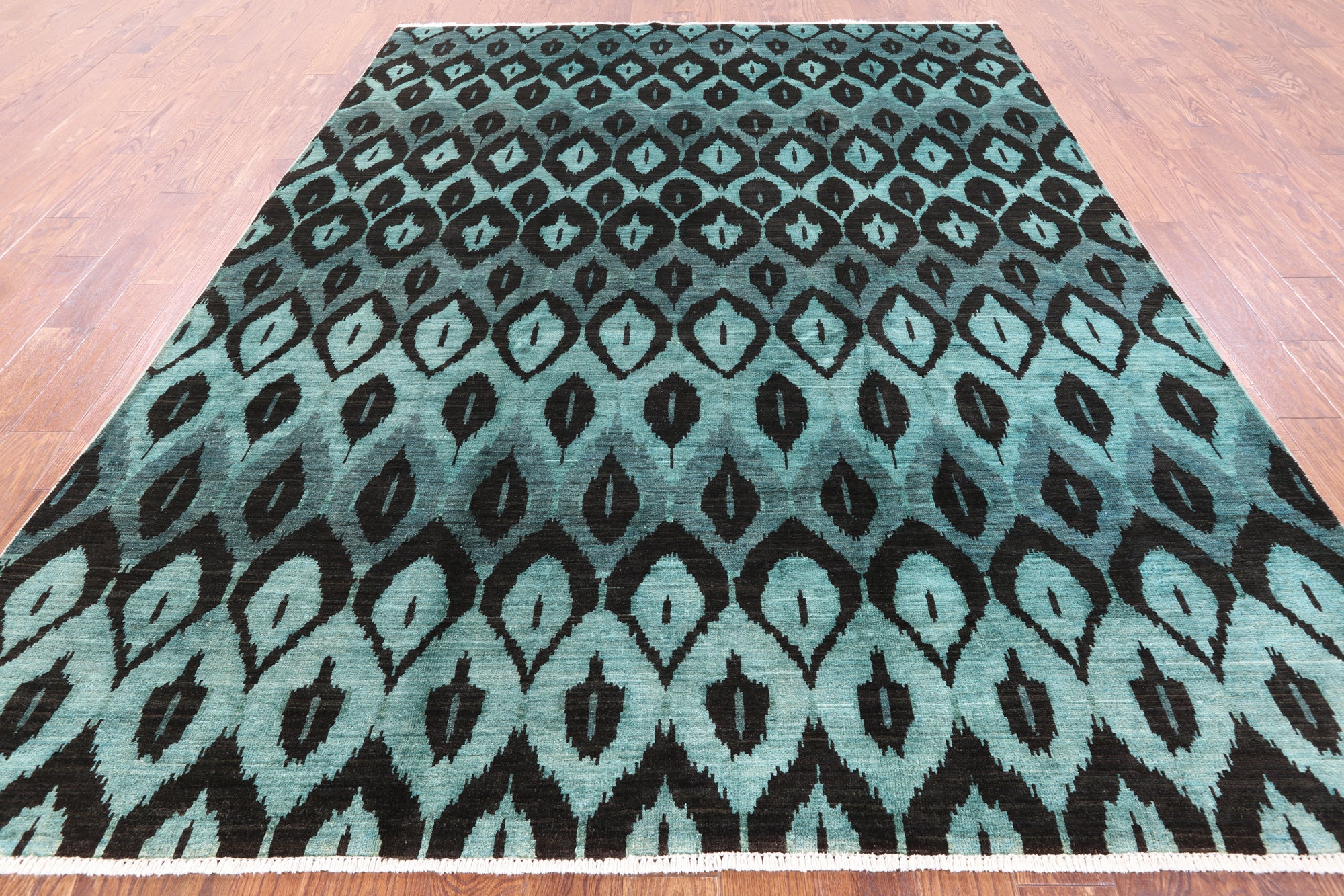 Ikat Handmade Wool Area Rug - 7' 9" X 10' 0" - Golden Nile