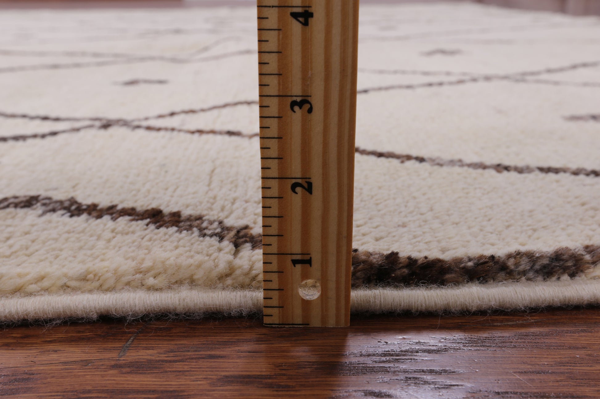 Ivory Moroccan Handmade Wool Rug - 7' 10" X 10' 2" - Golden Nile