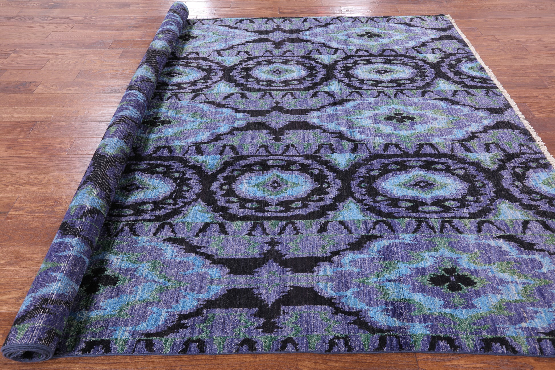 Ikat Hand Knotted Wool Rug - 7' 10" X 10' 4" - Golden Nile