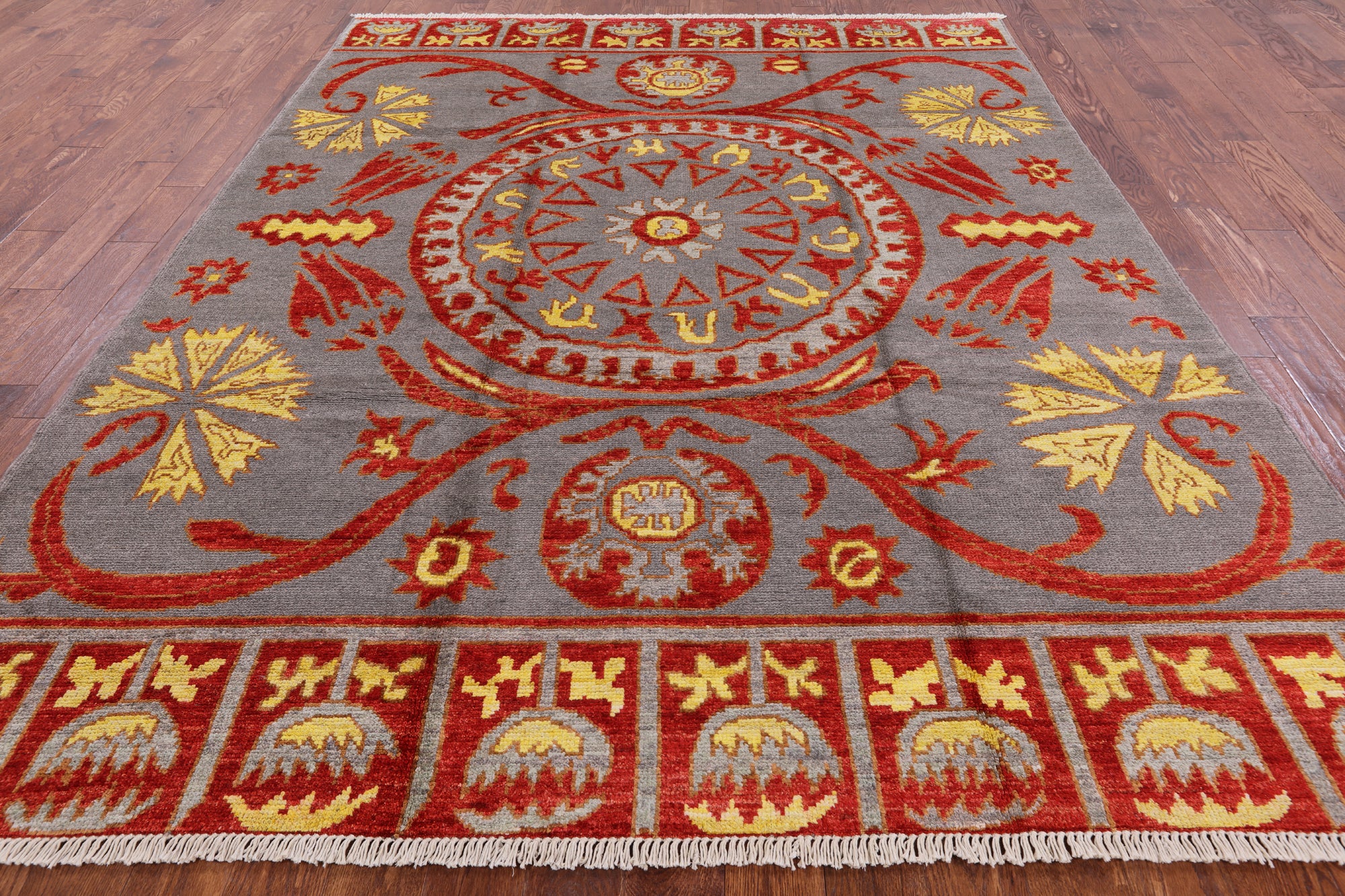 Grey Ikat Handmade Wool Area Rug - 7' 10" X 9' 10" - Golden Nile