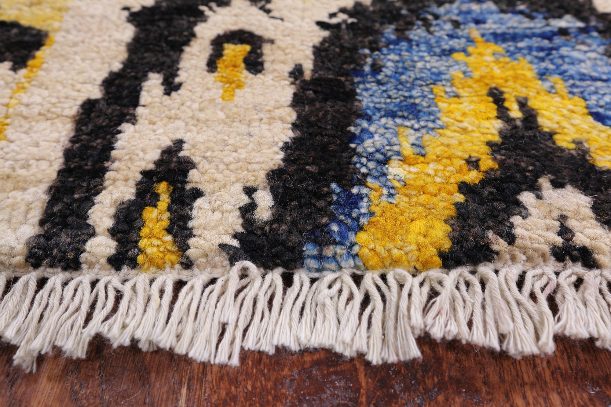 Ikat Hand Knotted Wool Runner Rug - 4' 0" X 10' 5" - Golden Nile