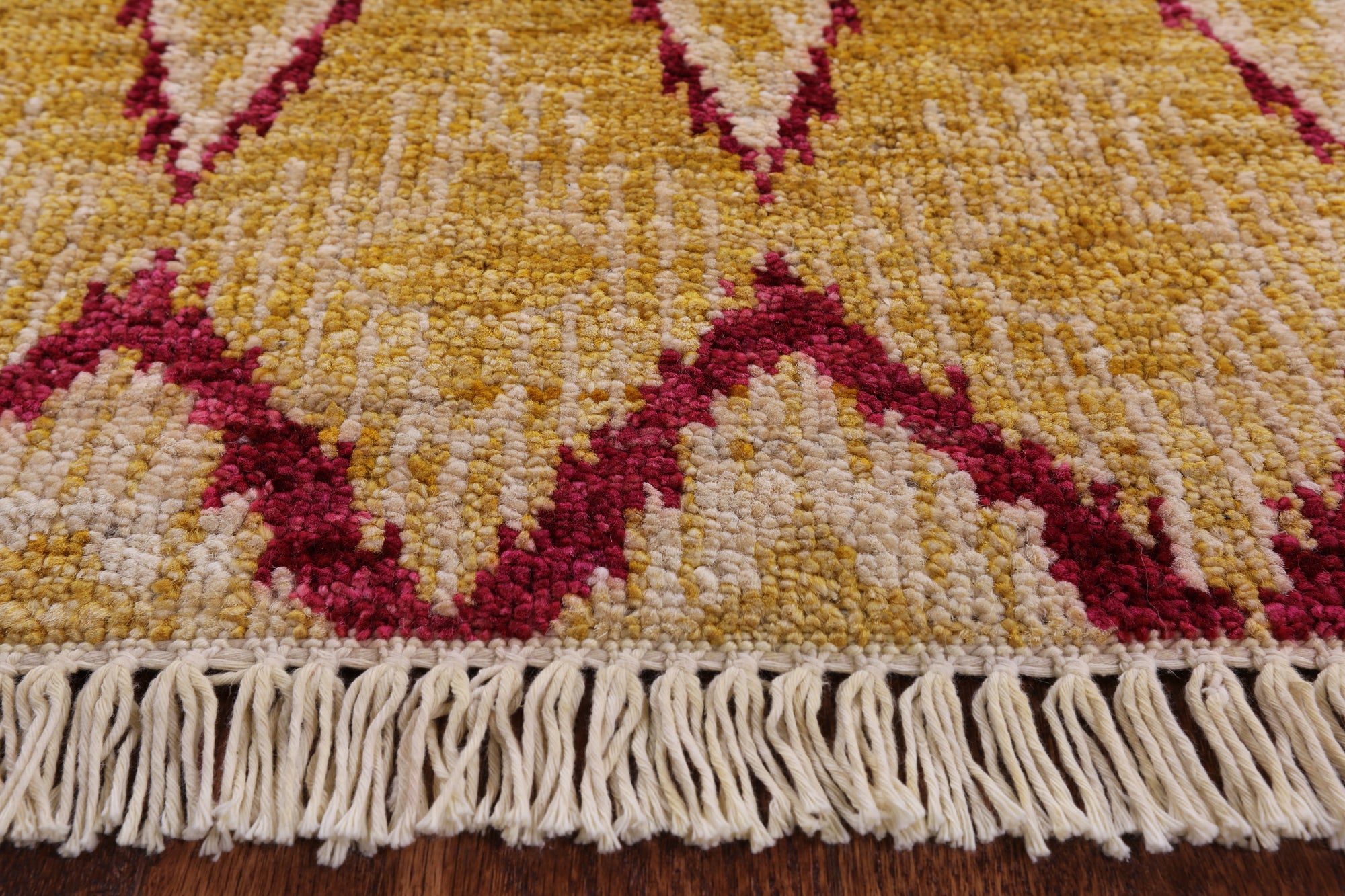 Ikat Handmade Wool Area Rug - 8' 10" X 12' 3" - Golden Nile