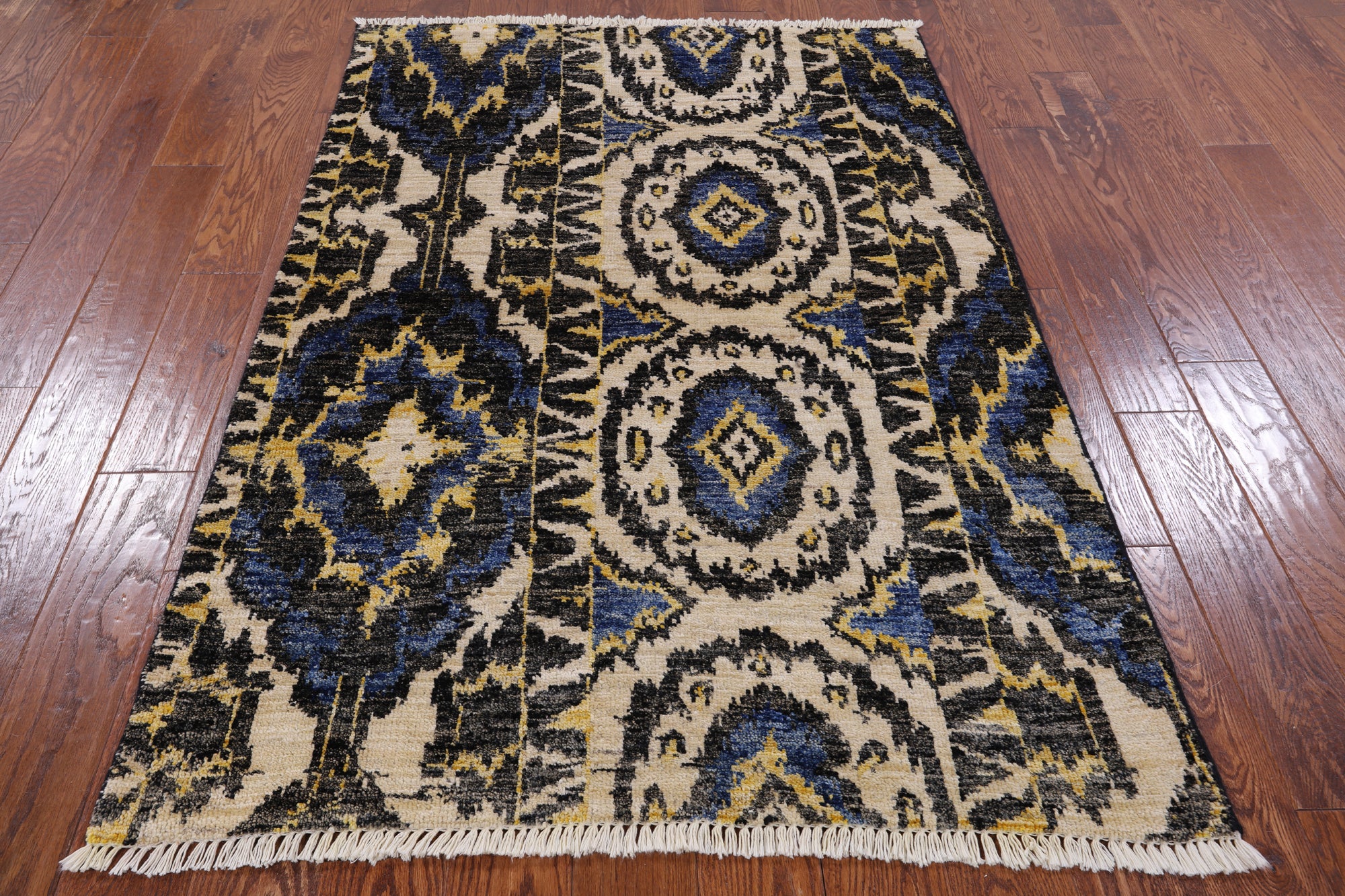 Ikat Hand Knotted Wool Area Rug - 4' 0" X 5' 10" - Golden Nile