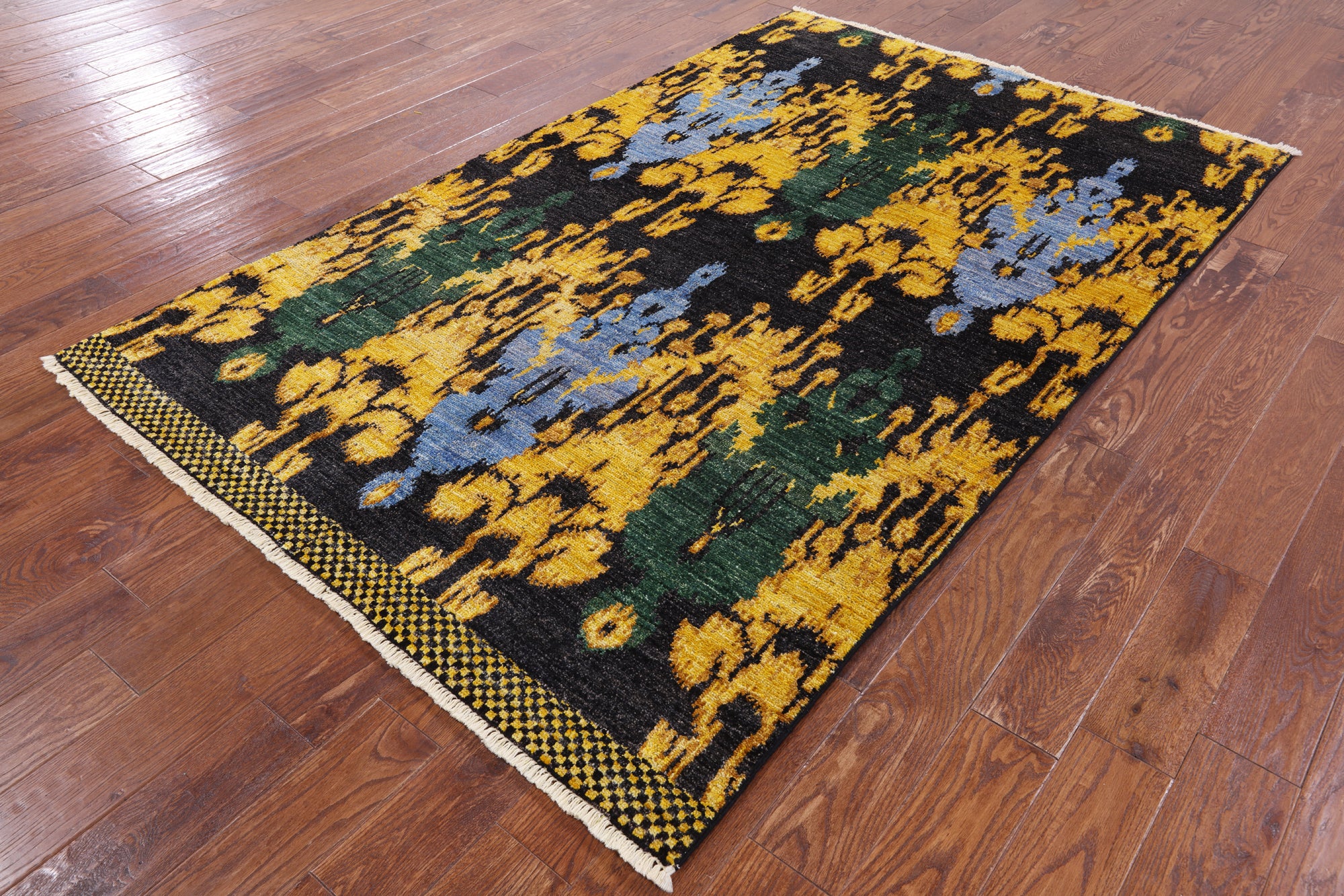 Ikat Hand Knotted Wool Area Rug - 5' 1" X 8' 1" - Golden Nile