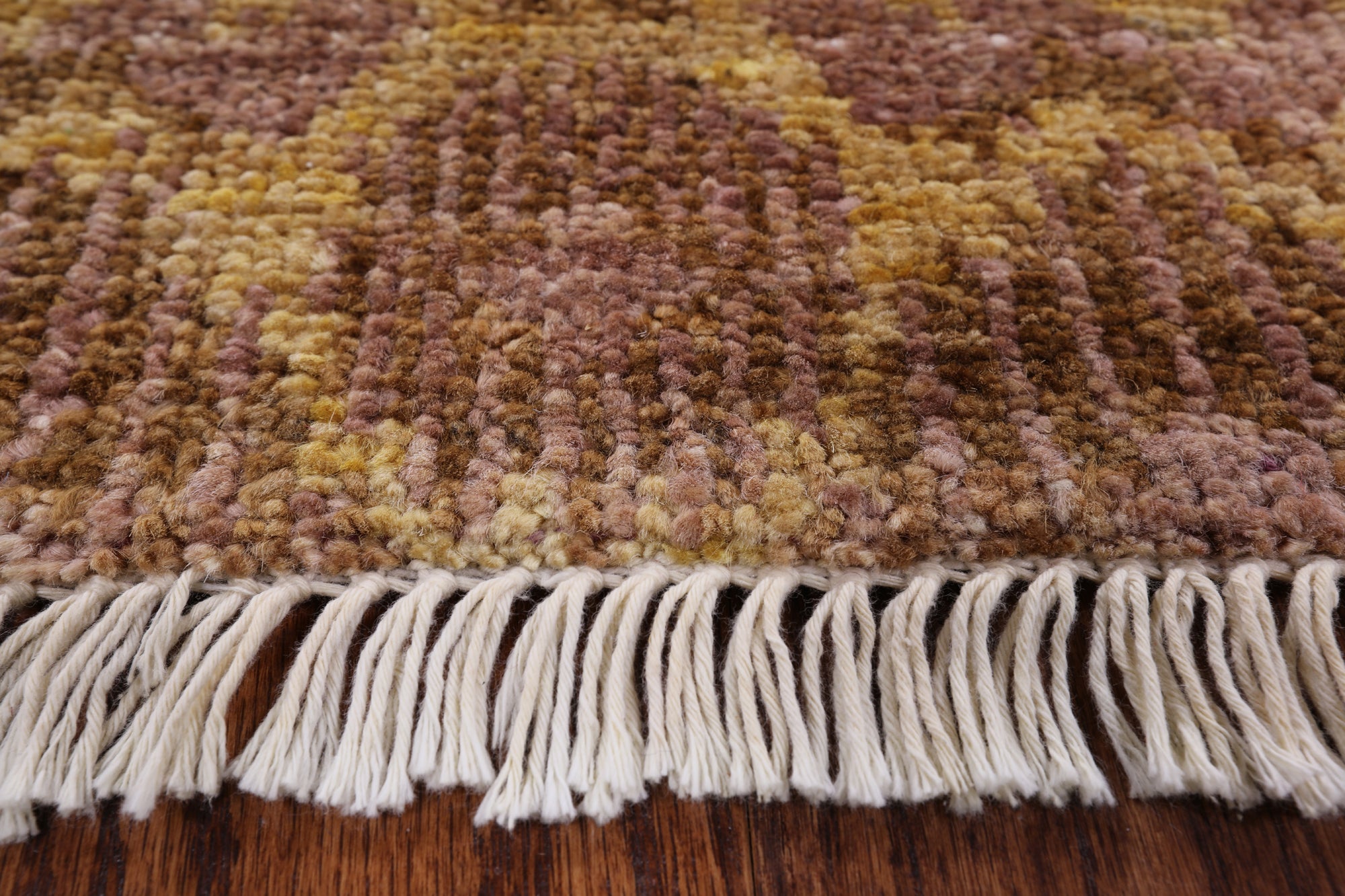 Ikat Handmade Area Rug - 4' 10" X 8' 3" - Golden Nile