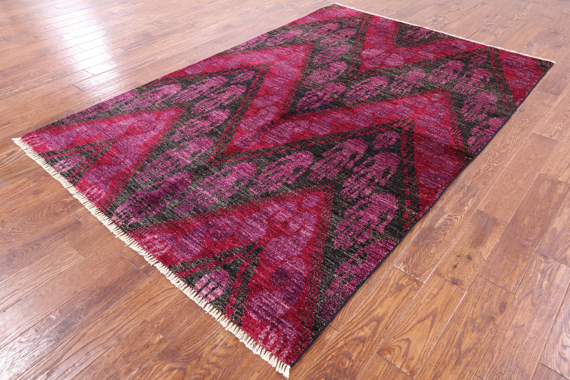 Ikat Hand Knotted Wool Rug - 5' 10" X 8' 10" - Golden Nile