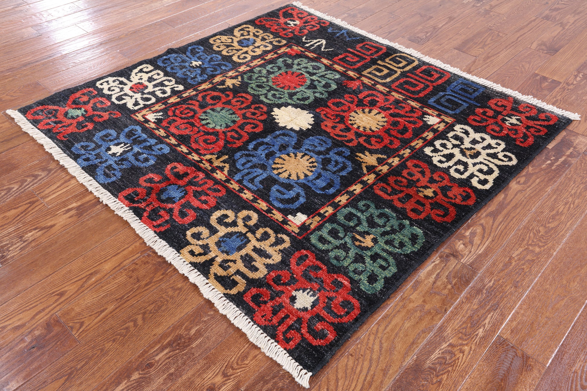 Black Square Ikat Handmade Wool Rug - 5' 0" X 5' 3" - Golden Nile