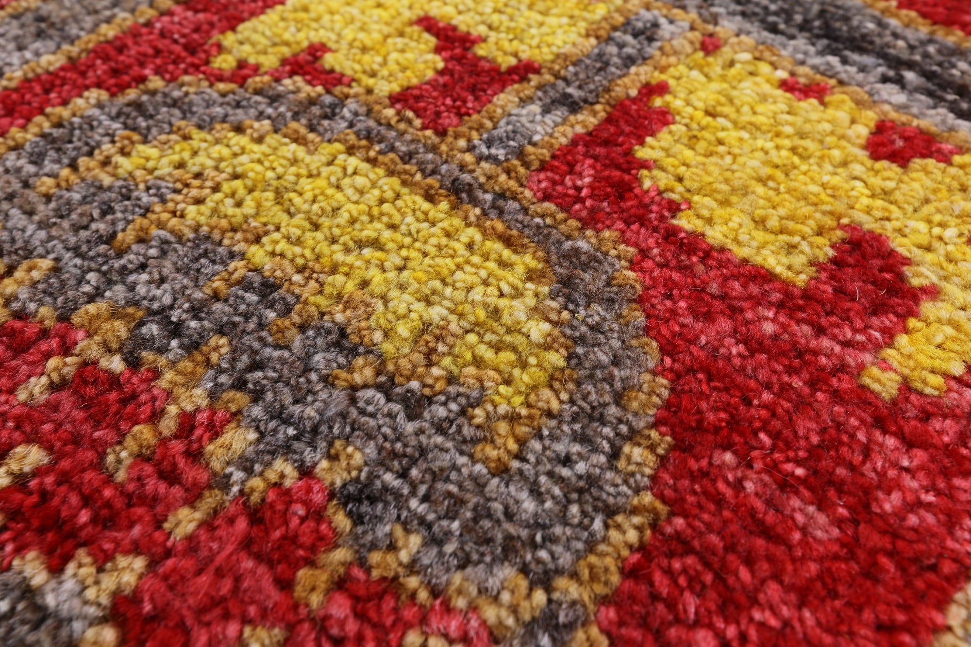 Grey Ikat Handmade Wool Area Rug - 6' 3" X 8' 8" - Golden Nile