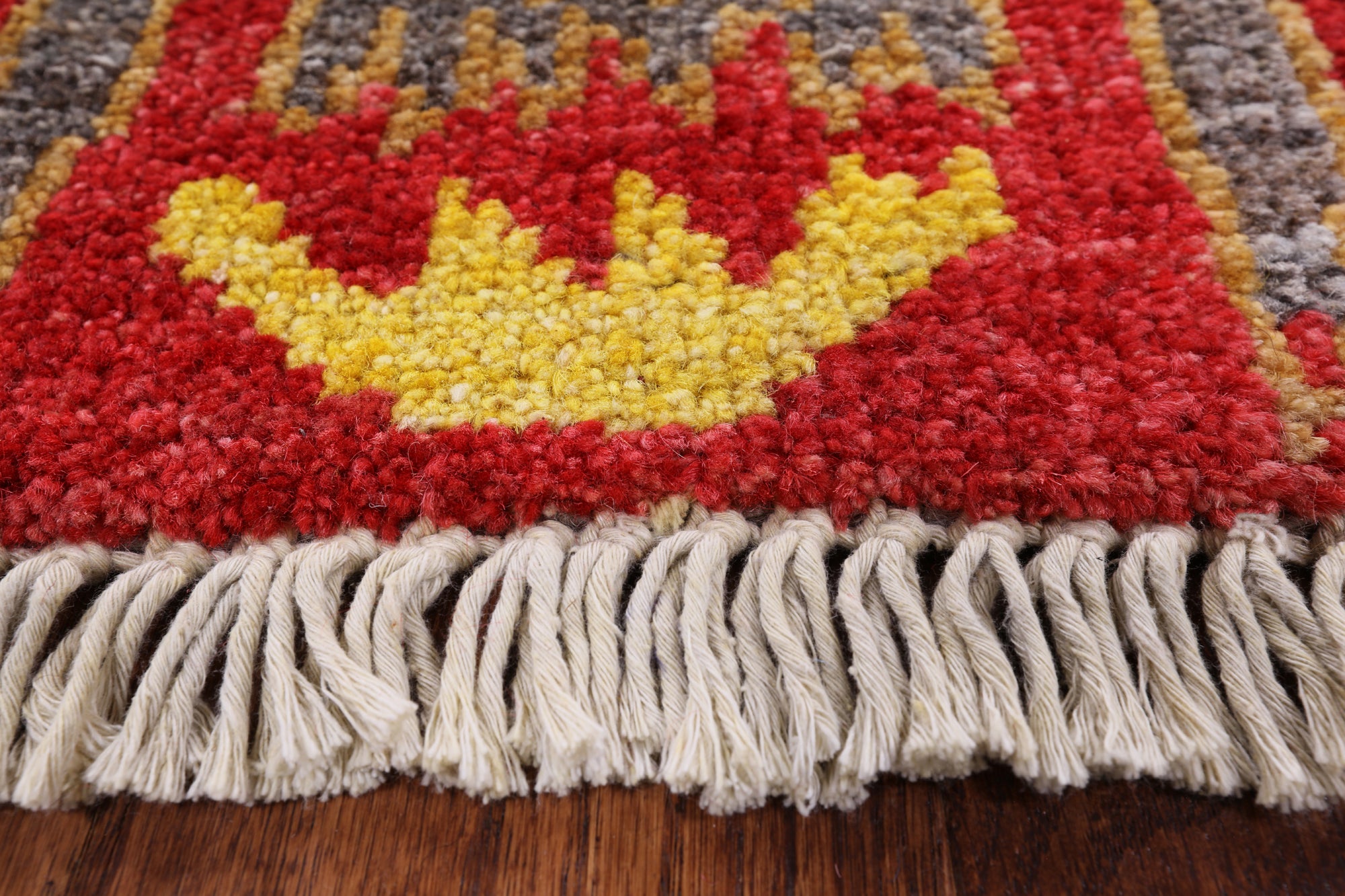 Grey Ikat Handmade Wool Area Rug - 6' 3" X 8' 8" - Golden Nile