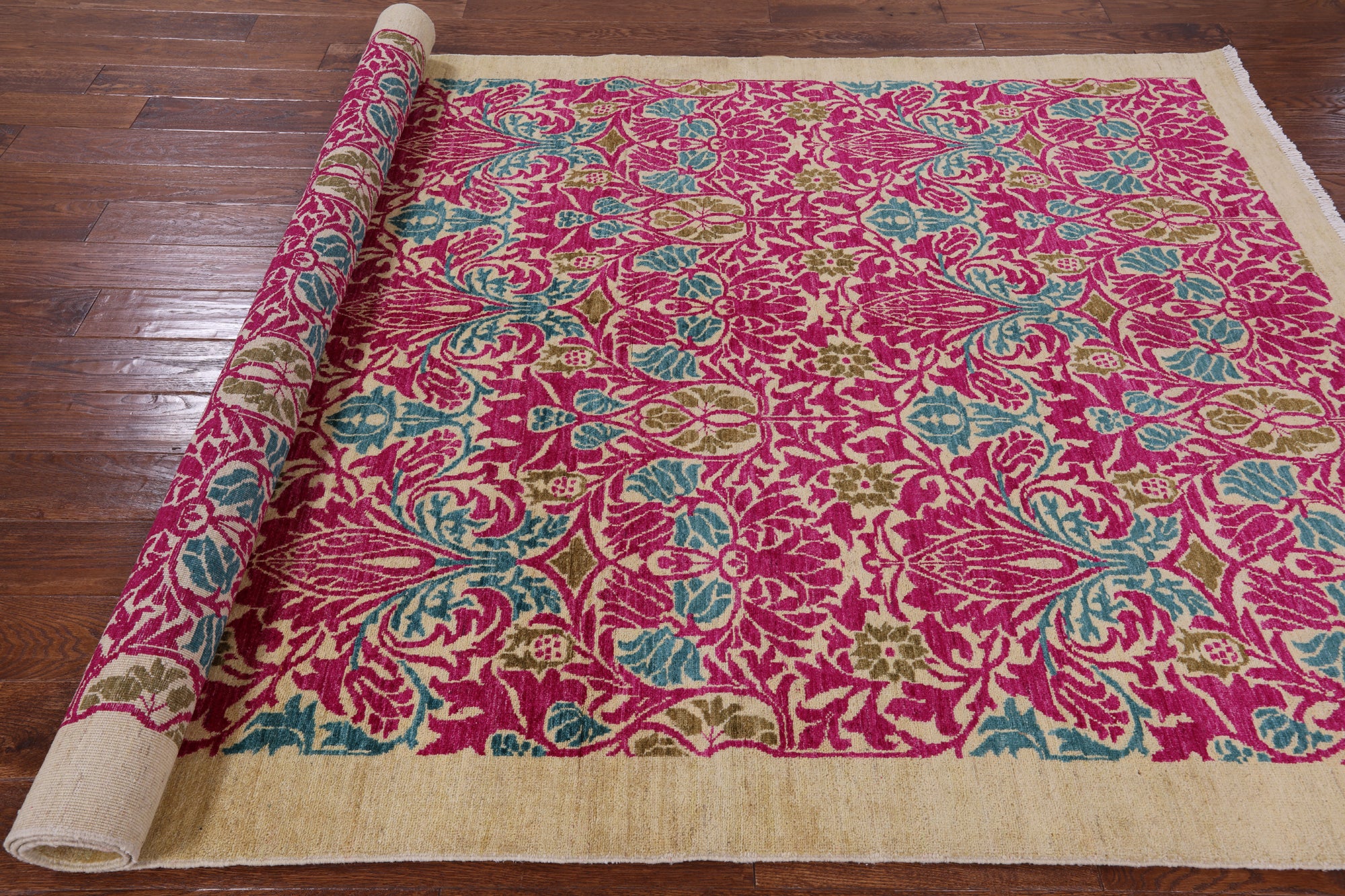 Ivory William Morris Handmade Wool Area Rug - 6' 1" X 8' 10" - Golden Nile