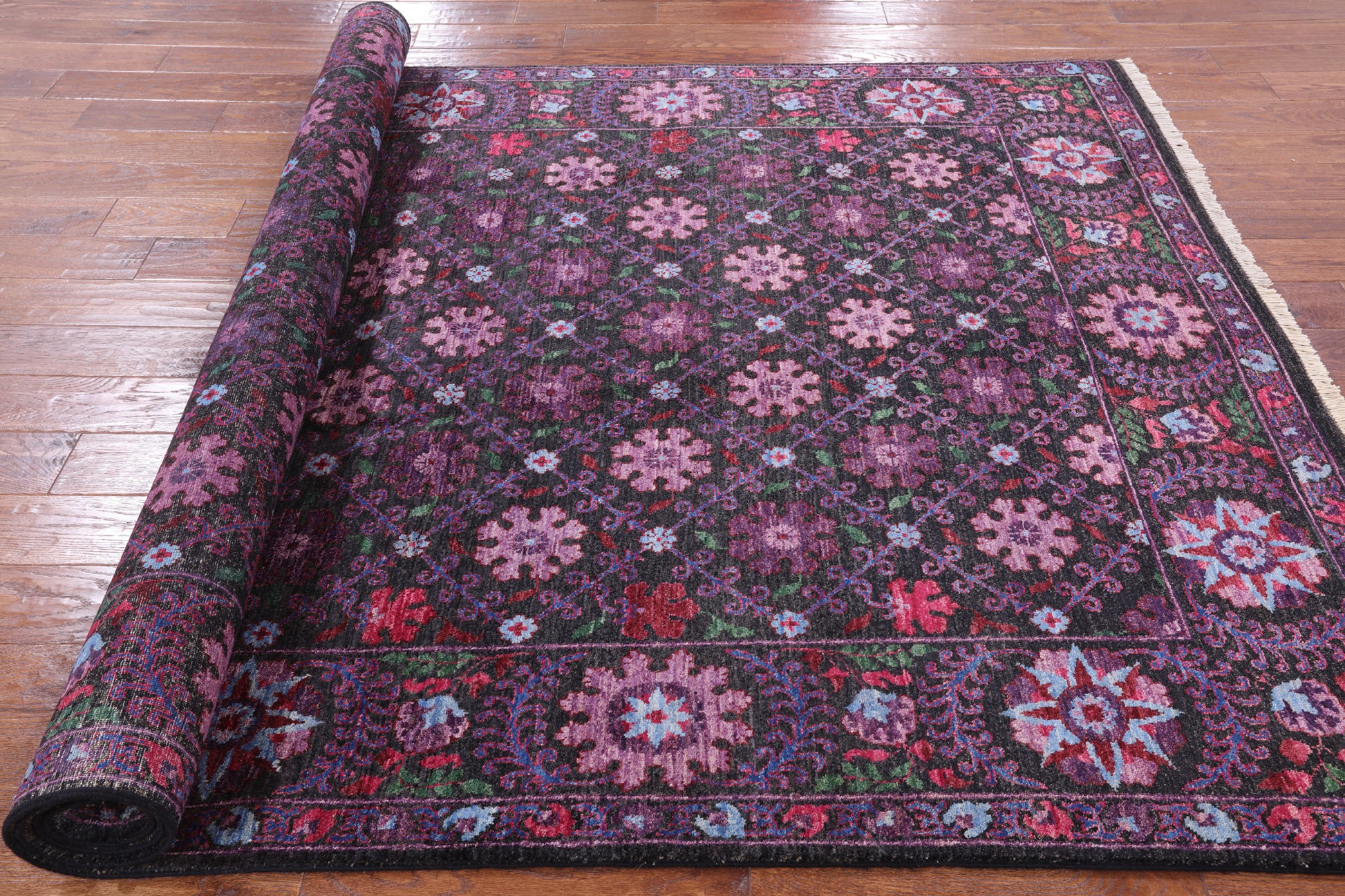 Black William Morris Hand Knotted Wool Area Rug - 6' 2" X 9' 7" - Golden Nile