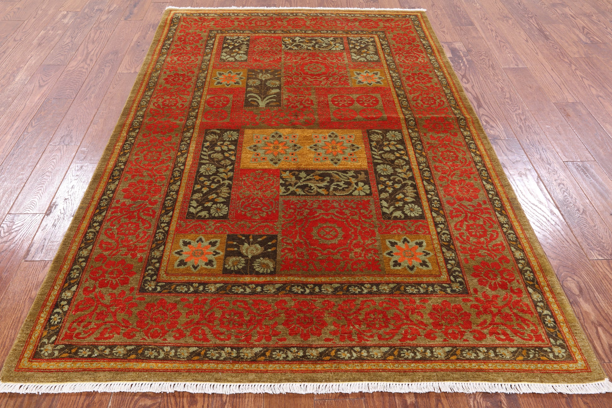 William Morris Hand Knotted Wool Area Rug - 5' 2" X 7' 8" - Golden Nile