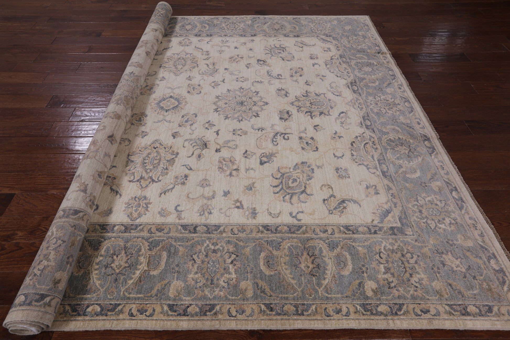 Ivory Peshawar Handmade Wool Rug - 8' 4" X 9' 10" - Golden Nile