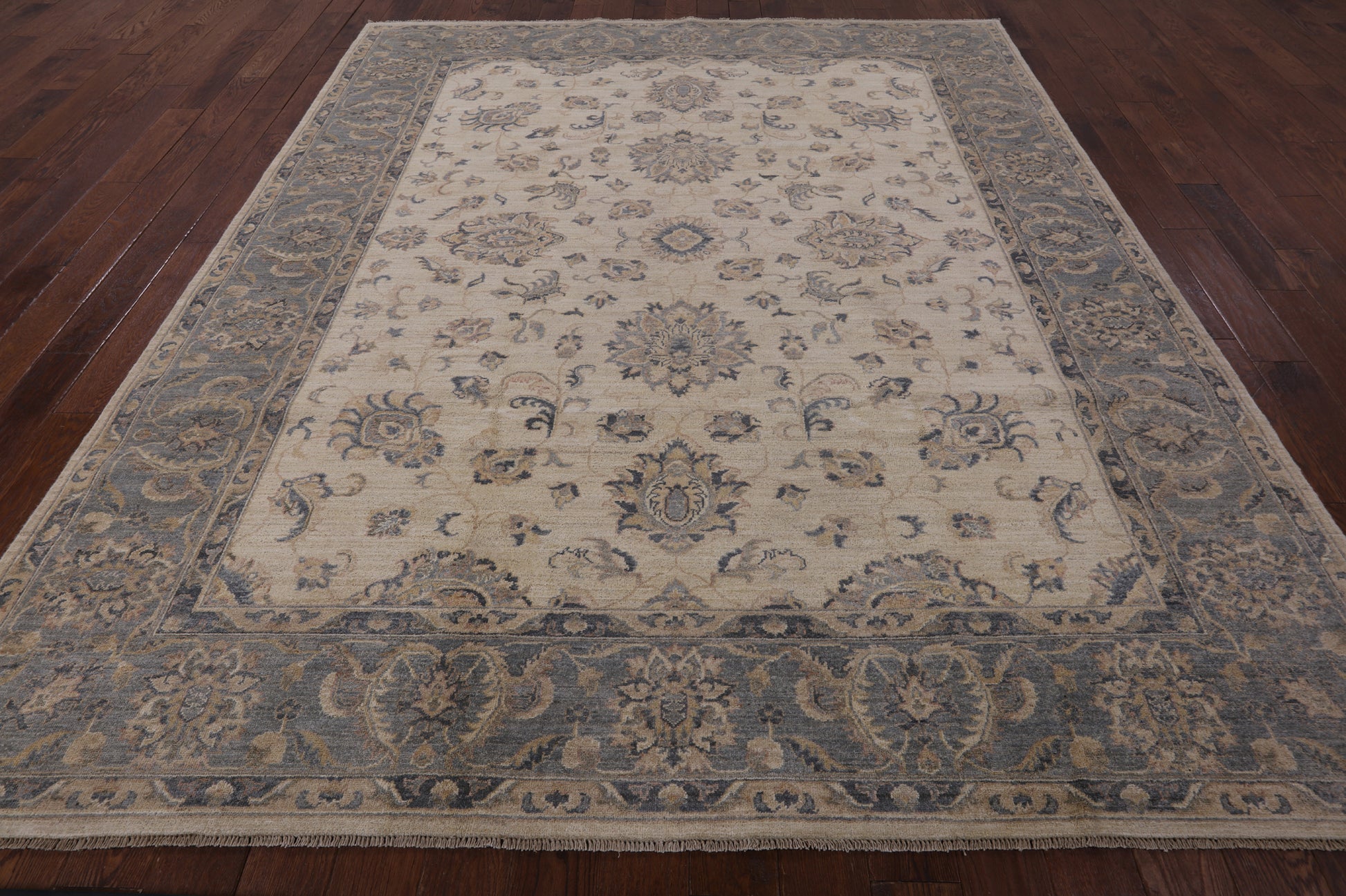 Ivory Peshawar Handmade Wool Rug - 8' 4" X 9' 10" - Golden Nile