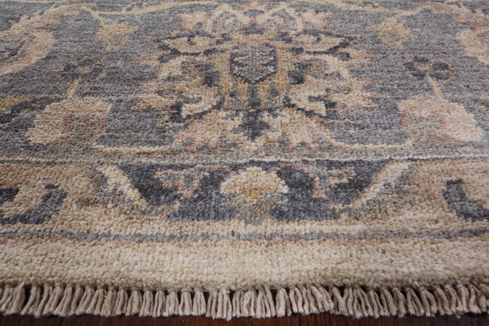 Ivory Peshawar Handmade Wool Rug - 8' 4" X 9' 10" - Golden Nile