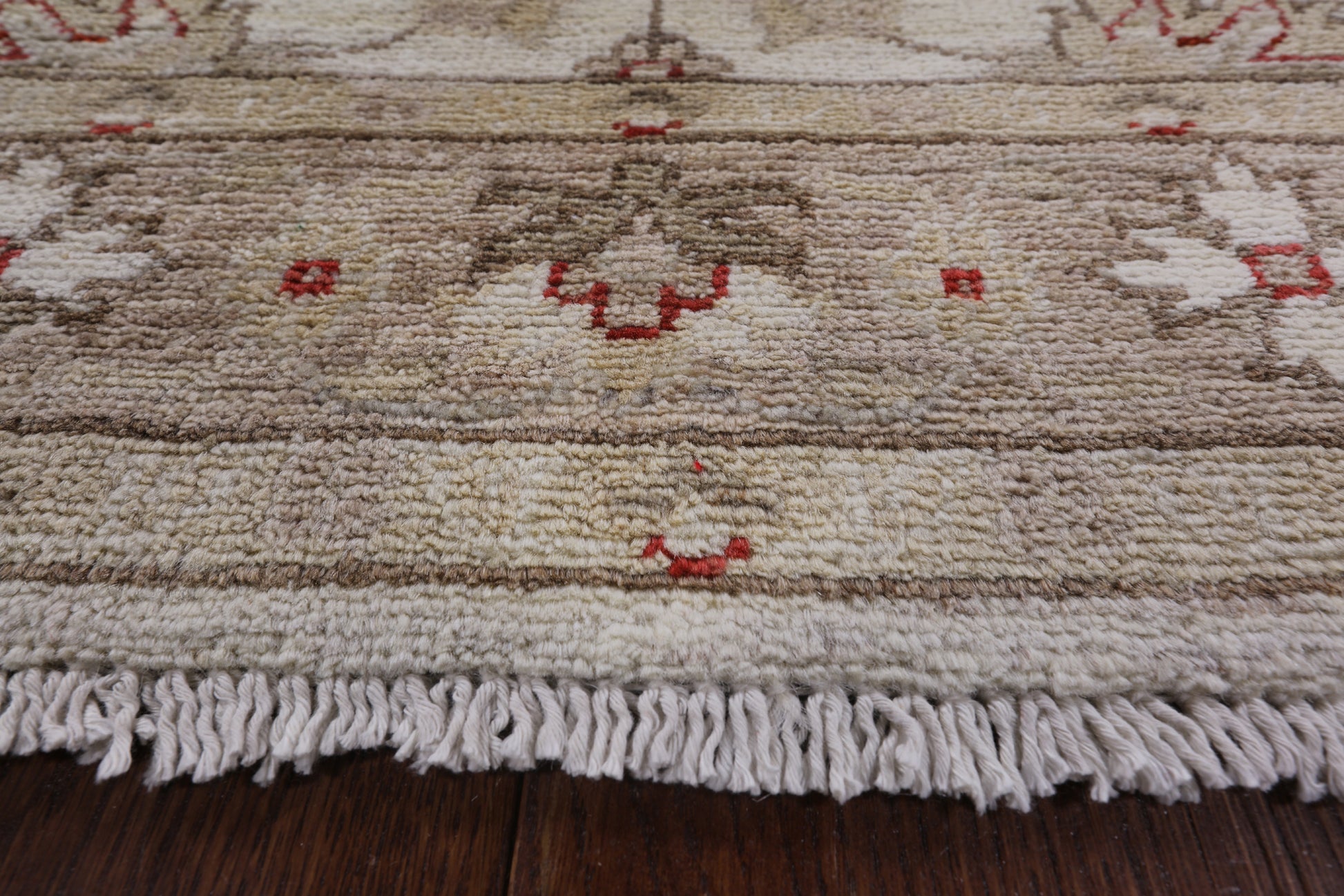 Ivory Peshawar Handmade Wool Runner Rug - 2' 6" X 9' 6" - Golden Nile