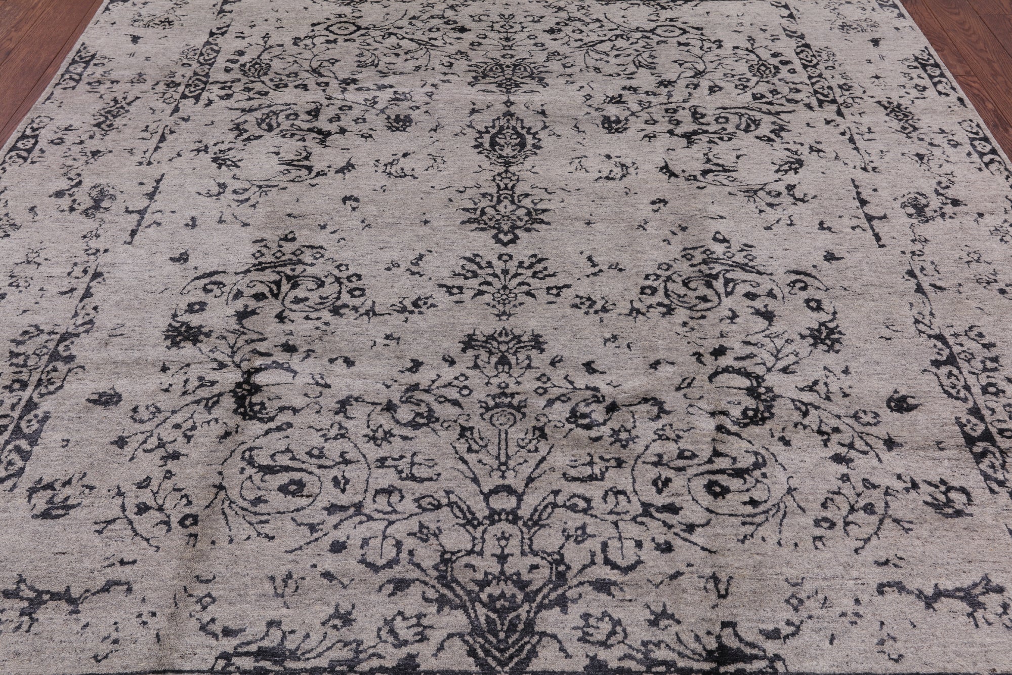 Fine Serapi Hand Knotted Wool & Silk Rug - 8' 1" X 9' 11" - Golden Nile