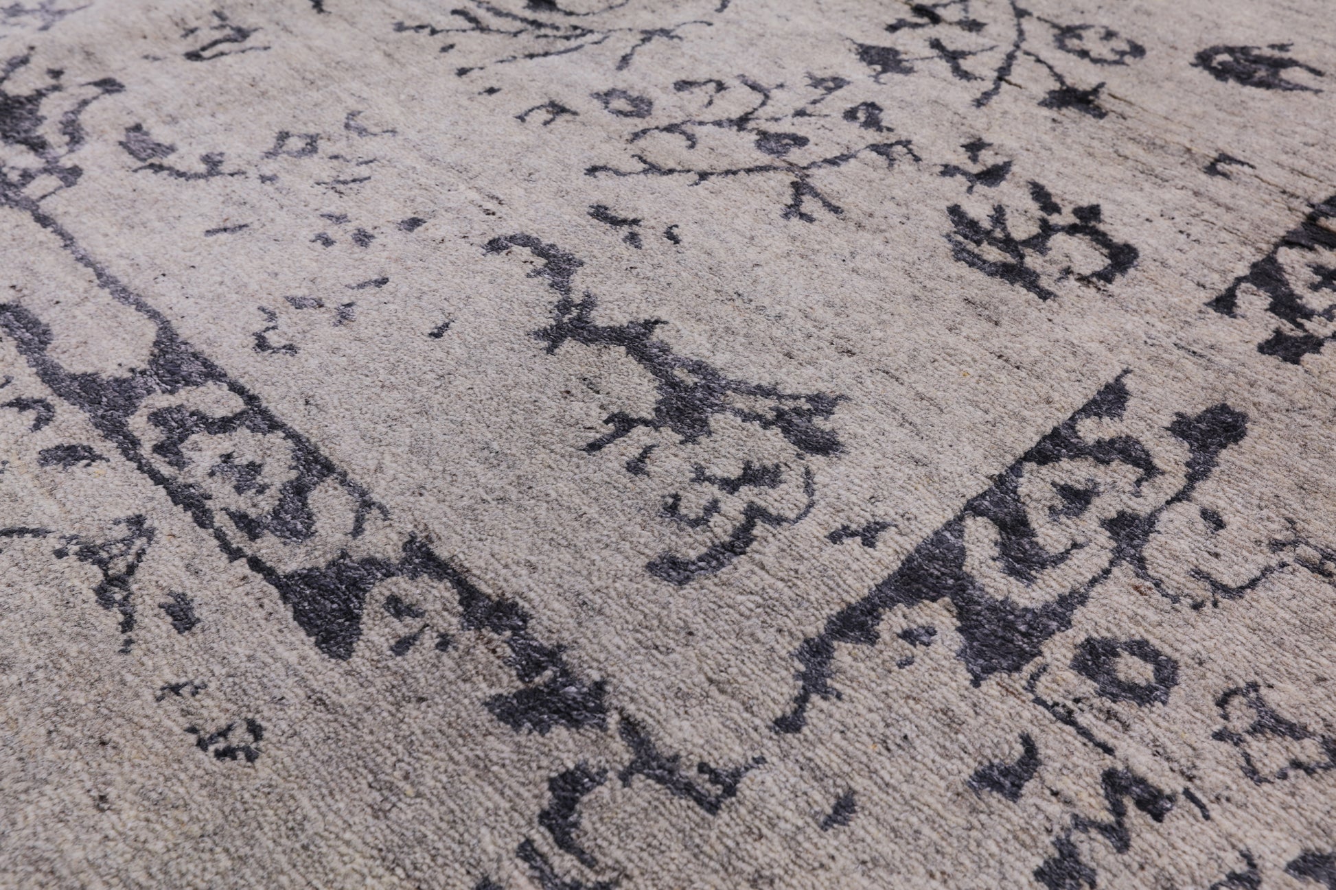 Fine Serapi Hand Knotted Wool & Silk Rug - 8' 1" X 9' 11" - Golden Nile