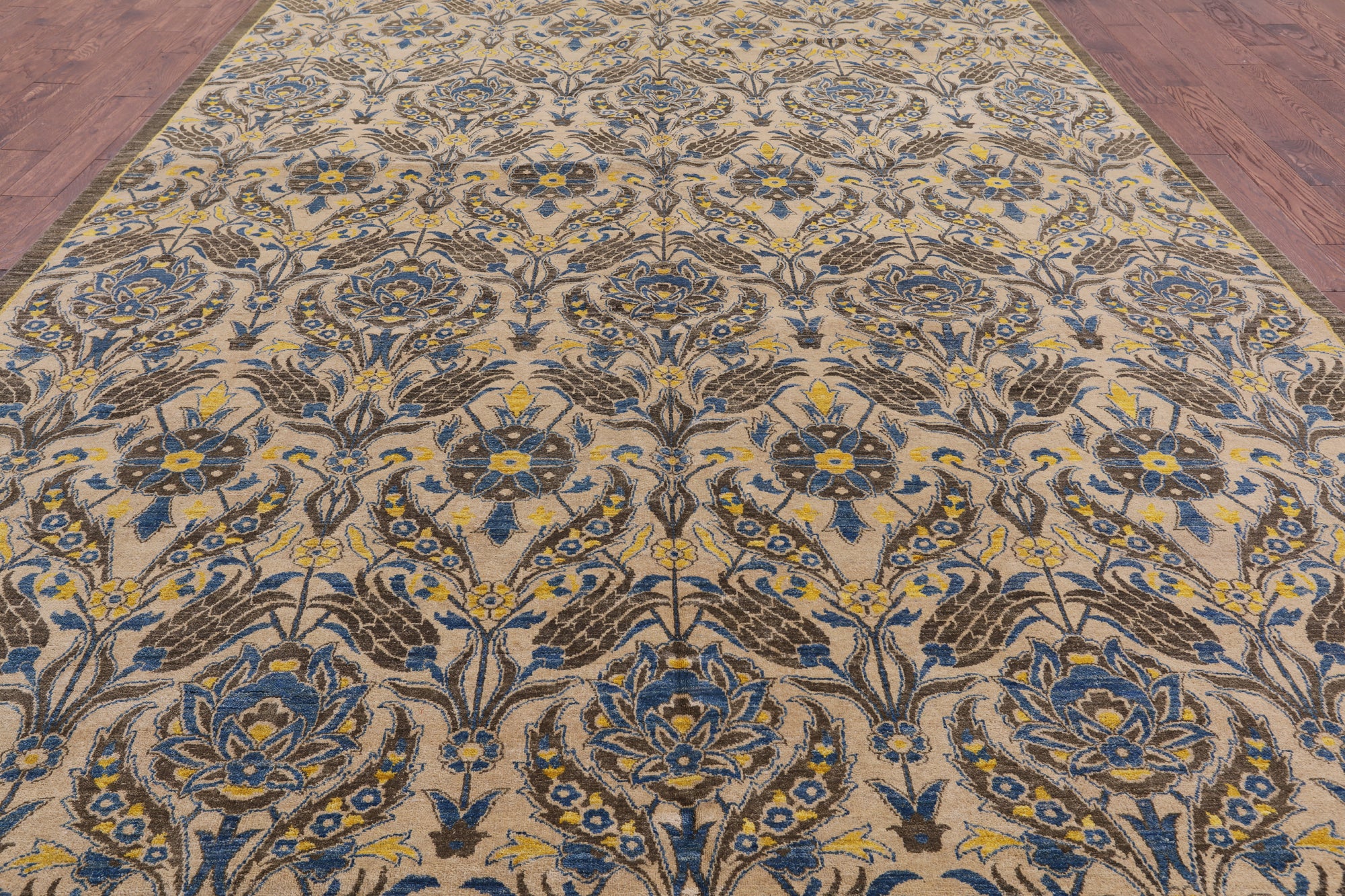 William Morris Hand Knotted Wool Area Rug - 9' 2" X 16' 0" - Golden Nile