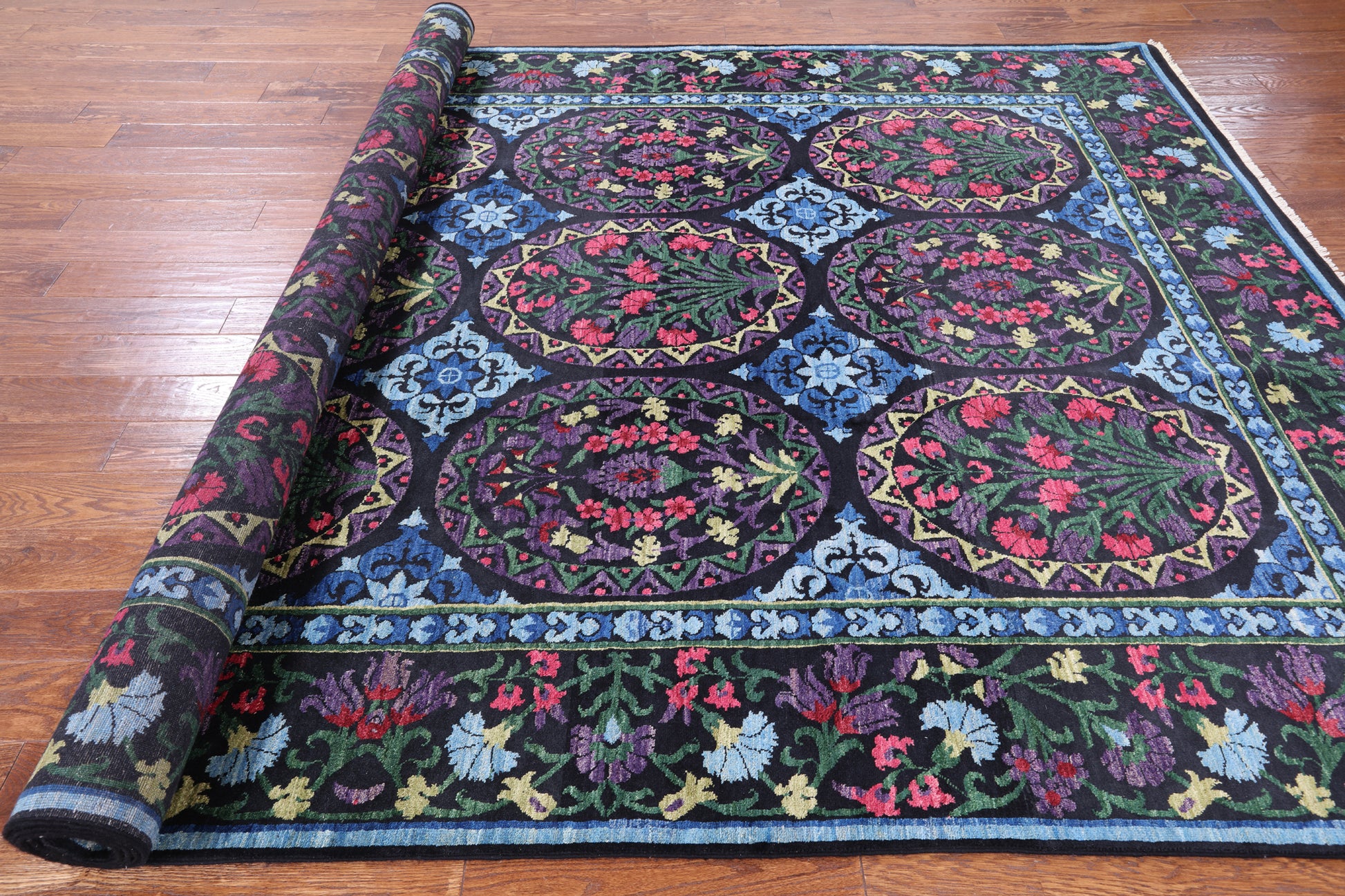 Black William Morris Handmade Wool Area Rug - 8' 0" X 12' 7" - Golden Nile