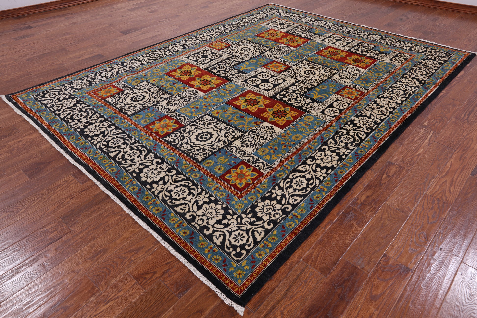 Black William Morris Handmade Wool Area Rug - 7' 11" X 10' 7" - Golden Nile