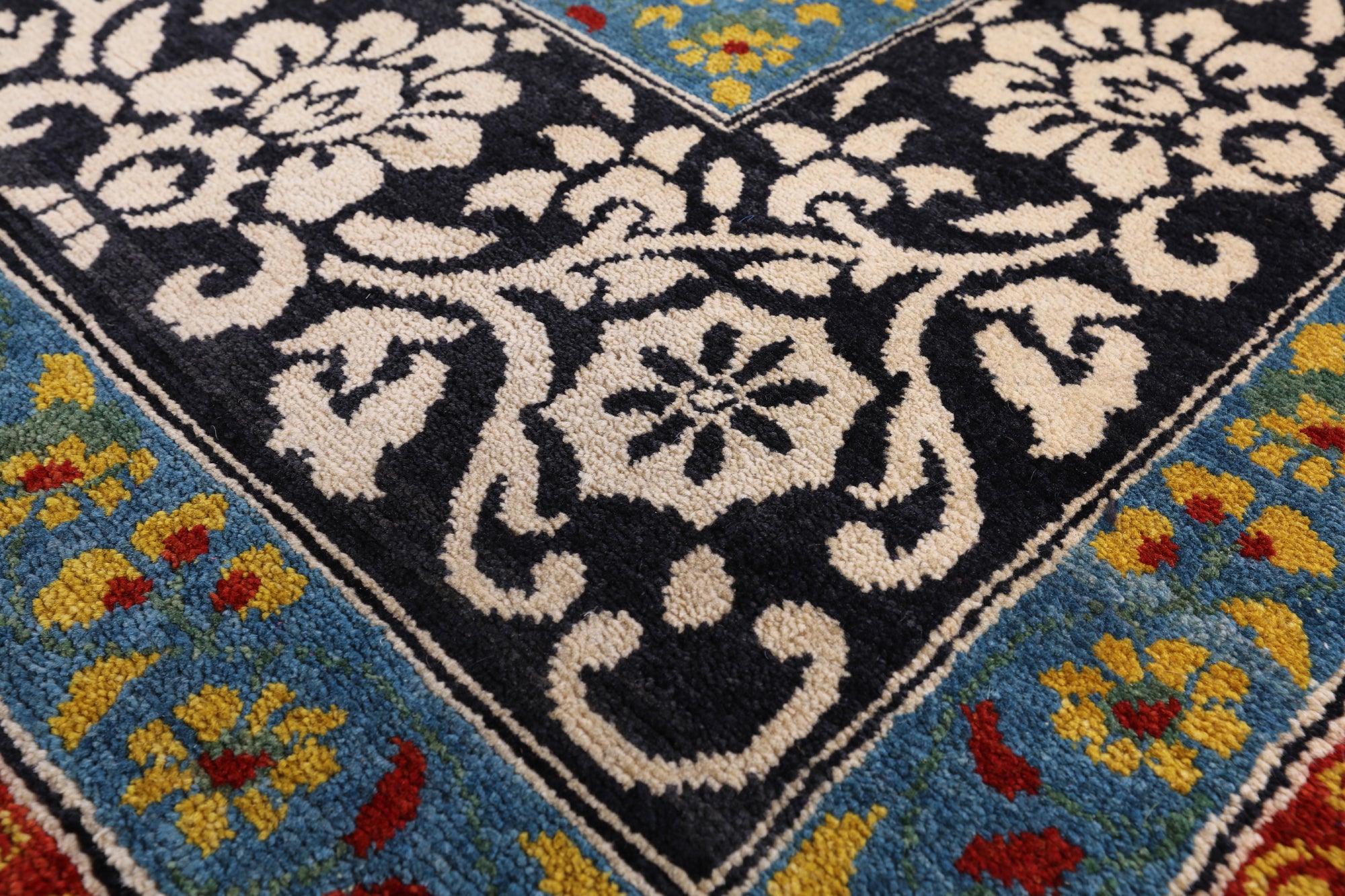 Black William Morris Handmade Wool Area Rug - 7' 11" X 10' 7" - Golden Nile