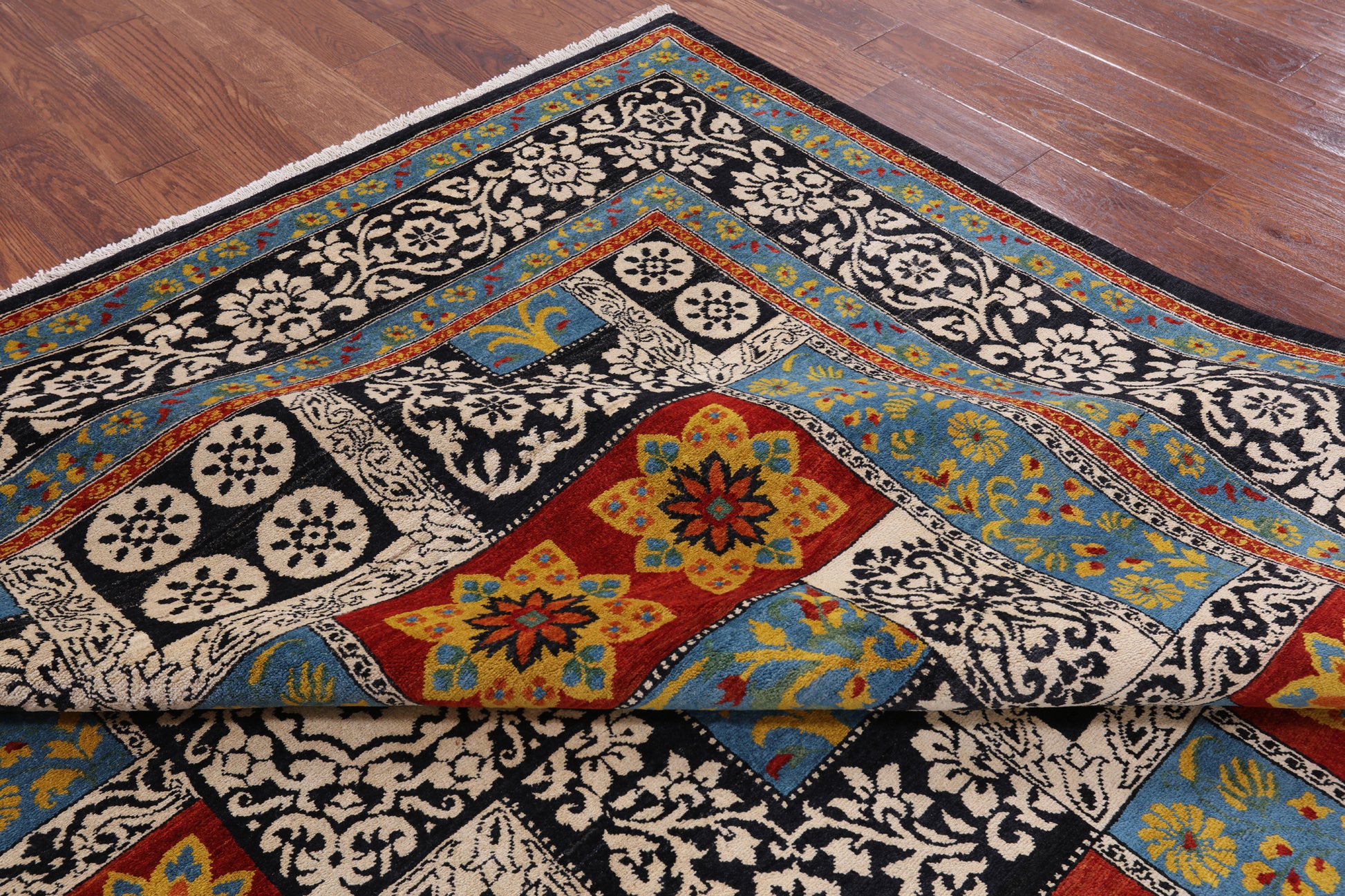 Black William Morris Handmade Wool Area Rug - 7' 11" X 10' 7" - Golden Nile