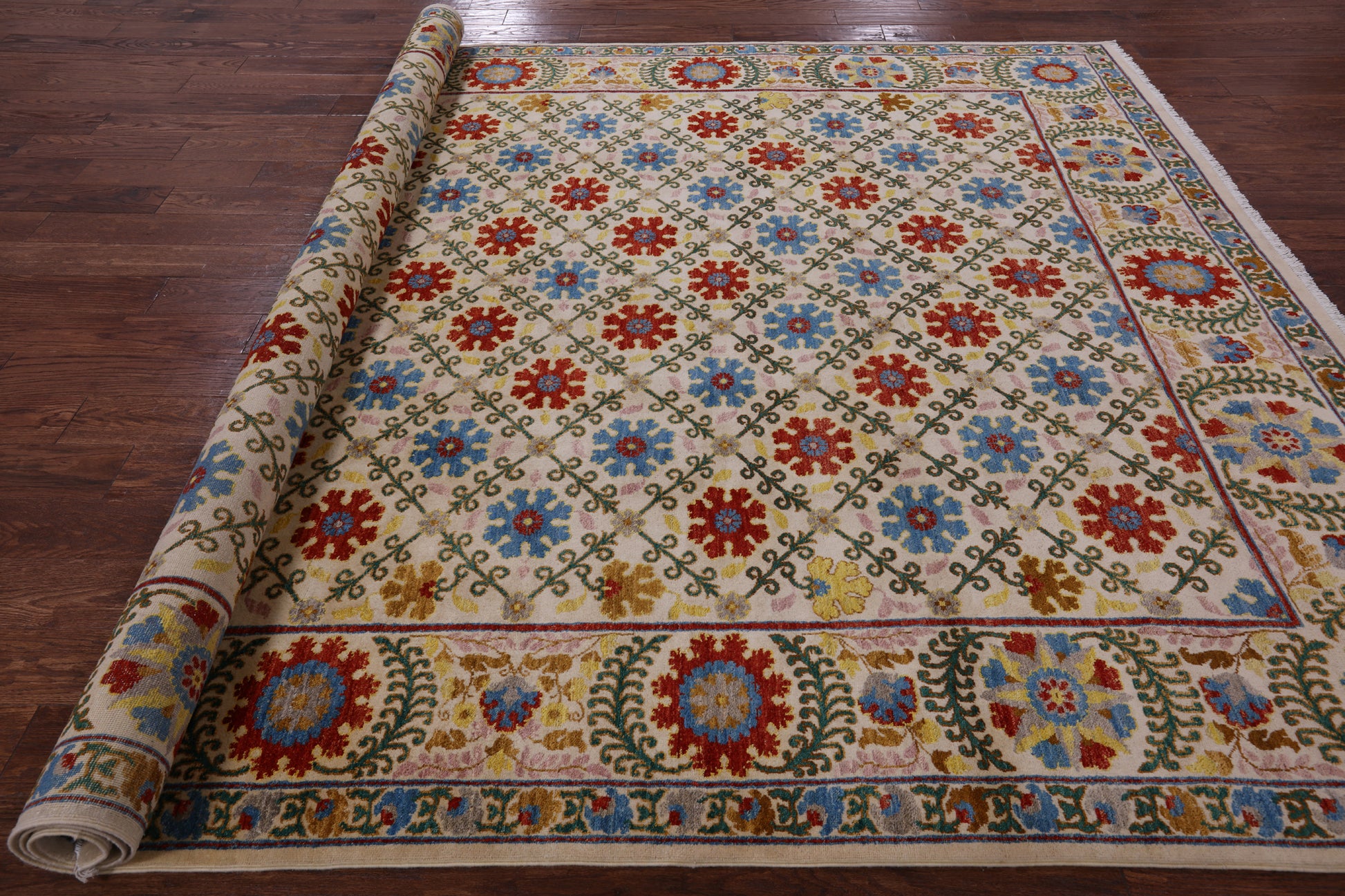 Ivory William Morris Handmade Wool Rug - 8' 1" X 10' 0" - Golden Nile