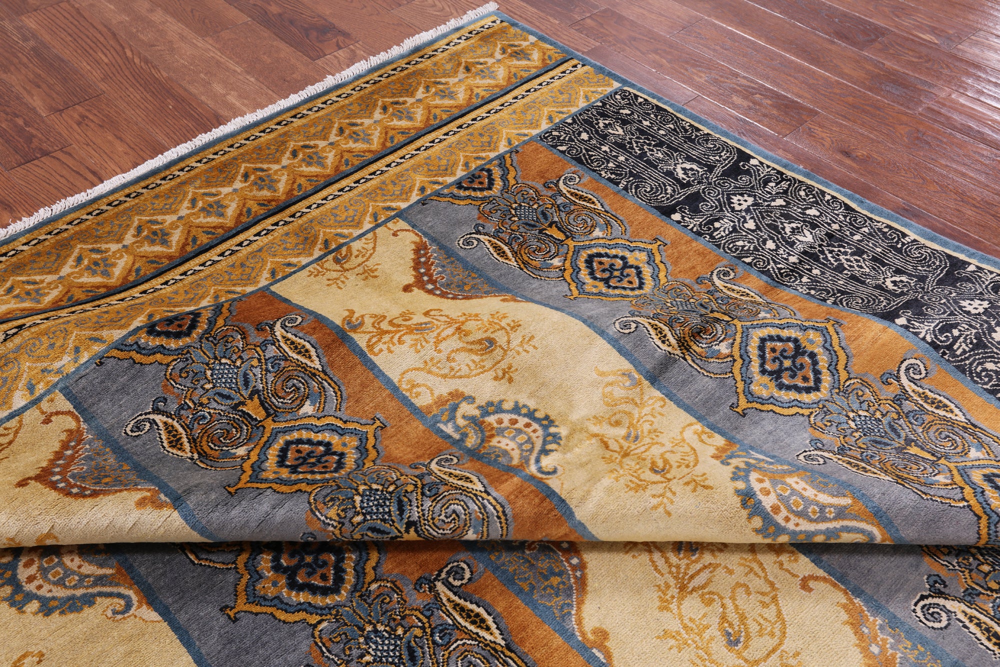 William Morris Hand Knotted Wool Rug - 8' 1" X 9' 11" - Golden Nile