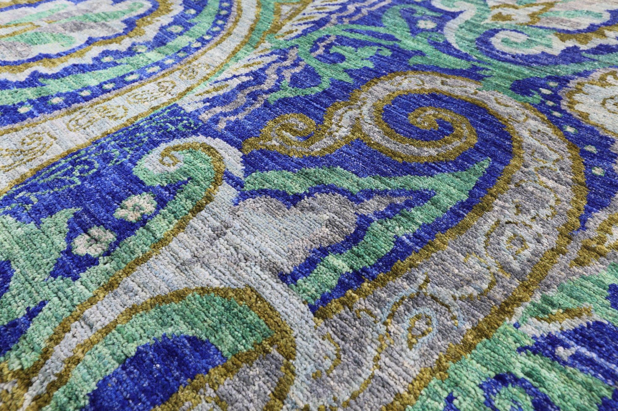 Square William Morris Hand Knotted Wool Rug - 7' 9 X 8' 1 - Golden Nile